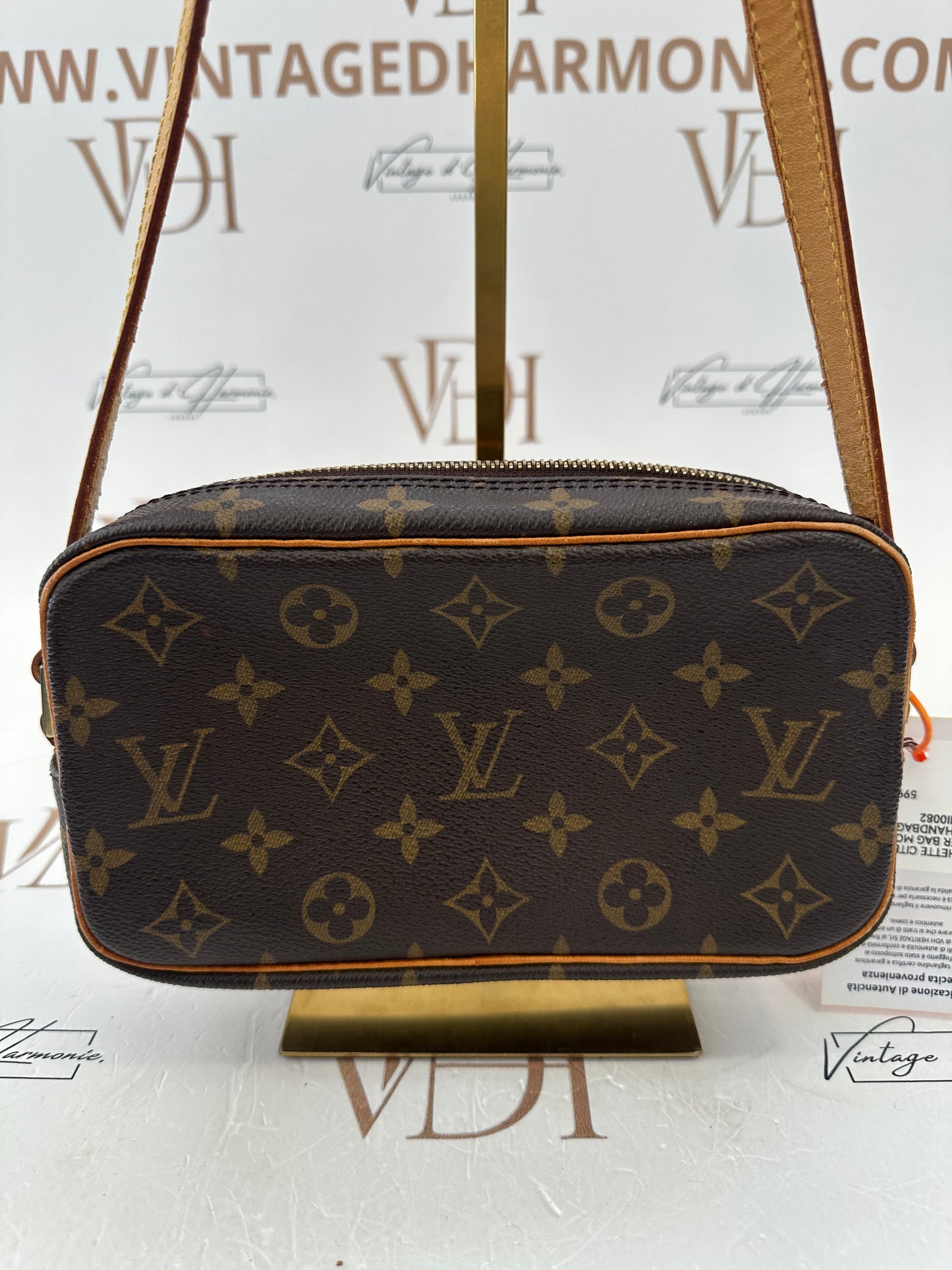017763 - Louis Vuitton Pochette Cite