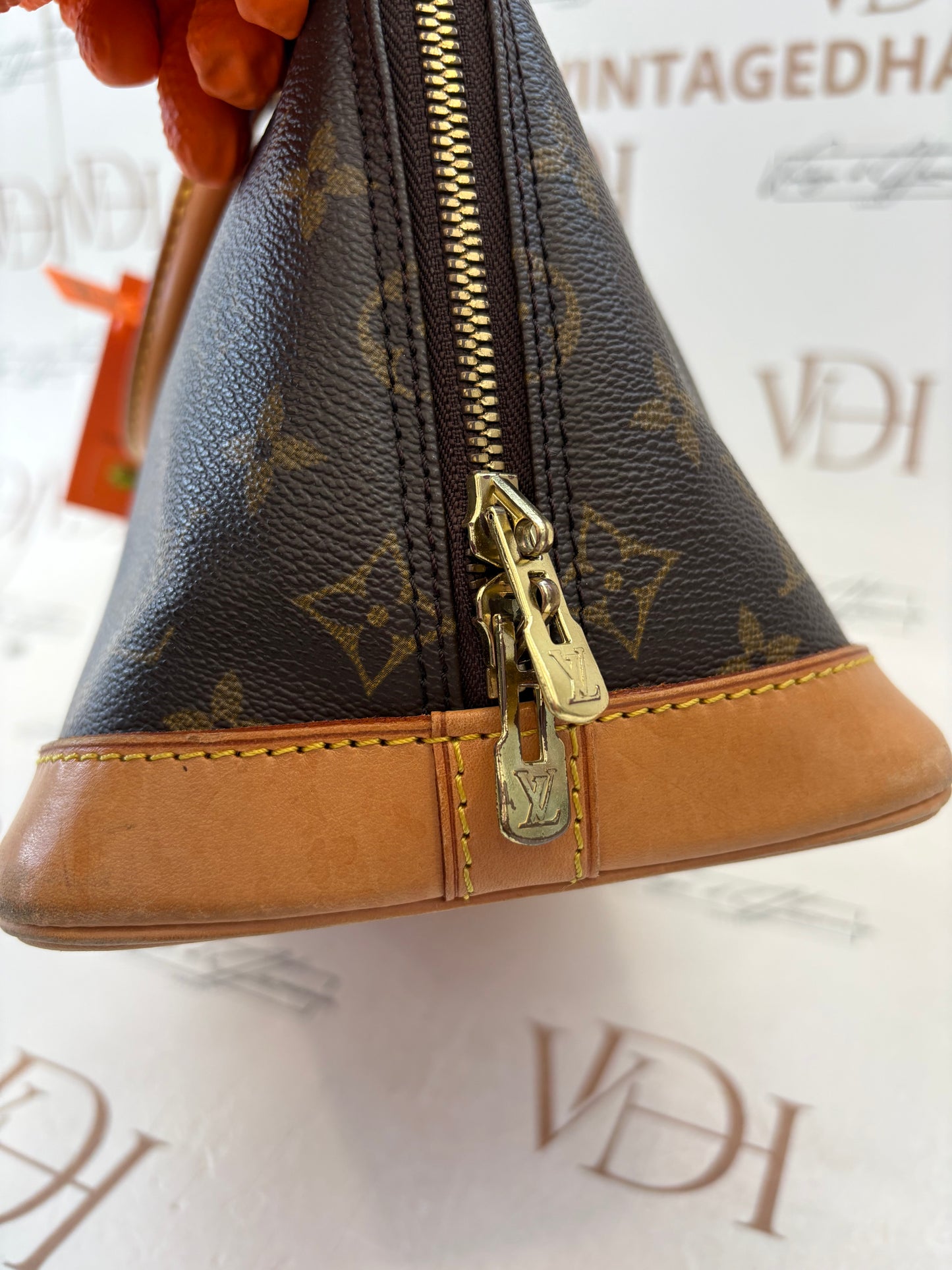 017678 - Louis Vuitton Alma