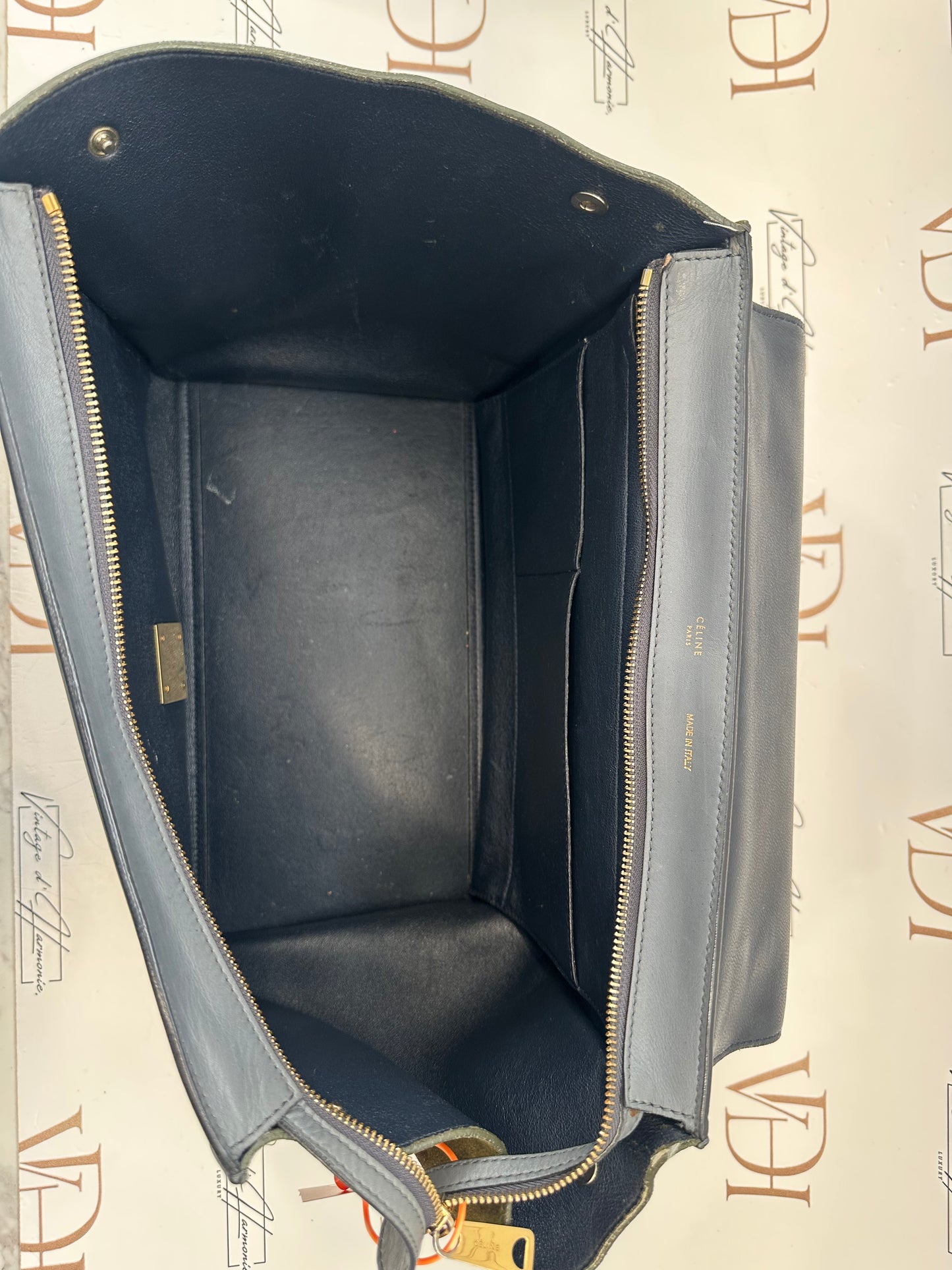 382607 - Celine Trapeze