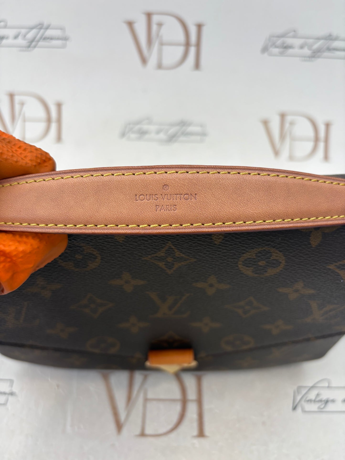 384105 - Louis Vuitton Metis