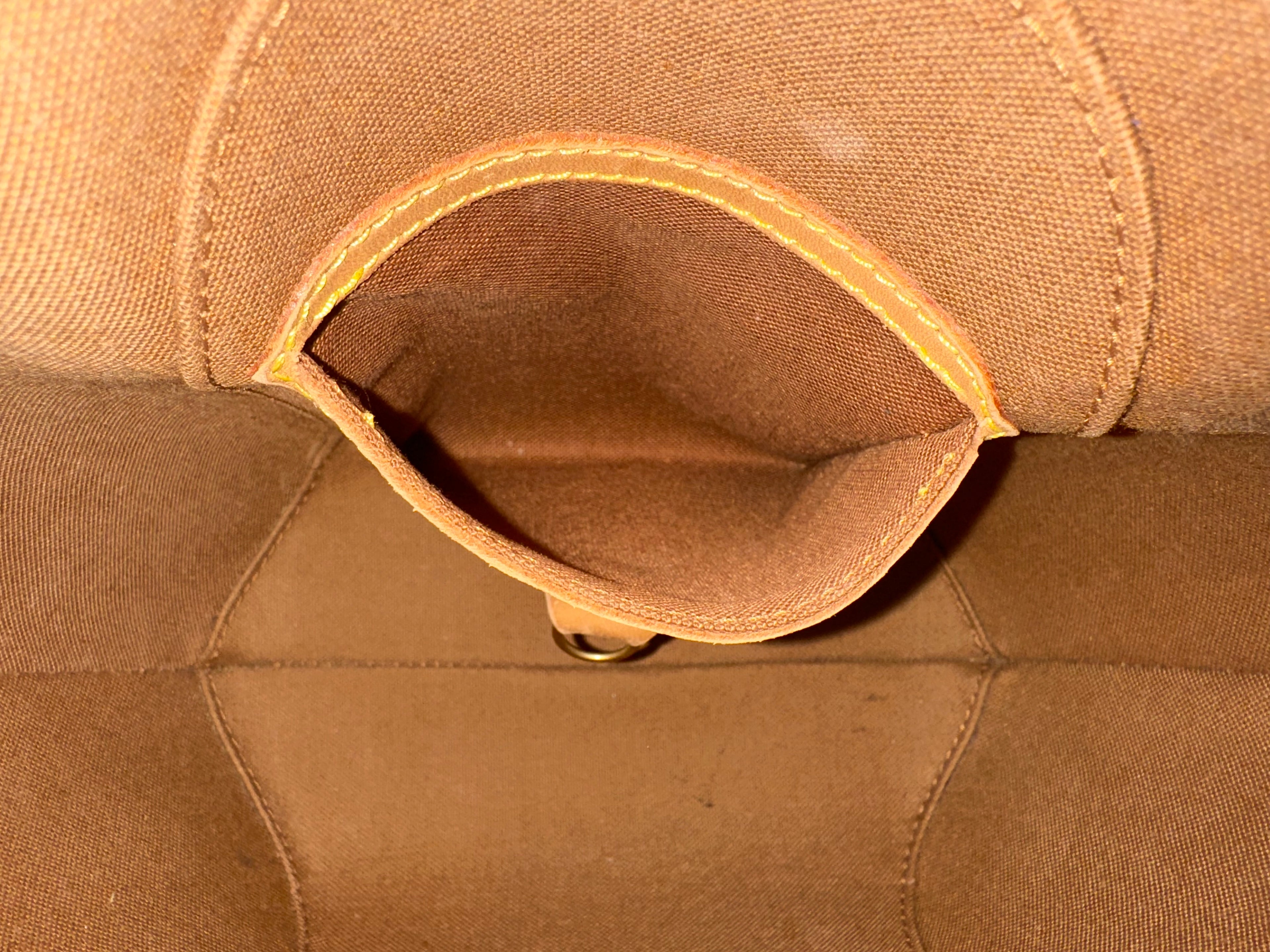 Louis Vuitton Ellipse PM