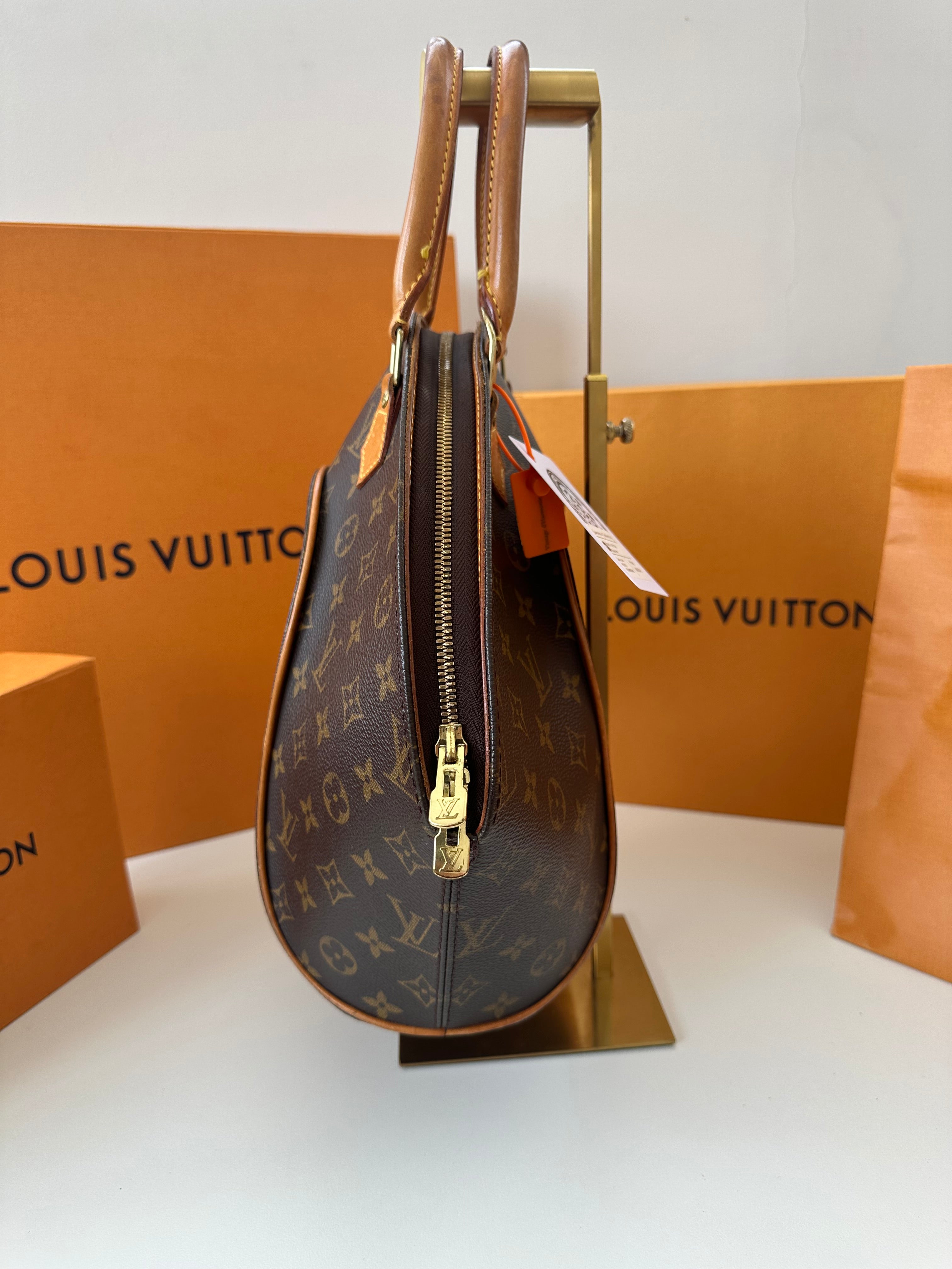 Louis Vuitton Ellipse MM