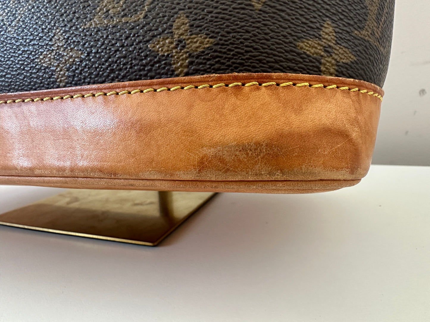 Louis Vuitton Alma