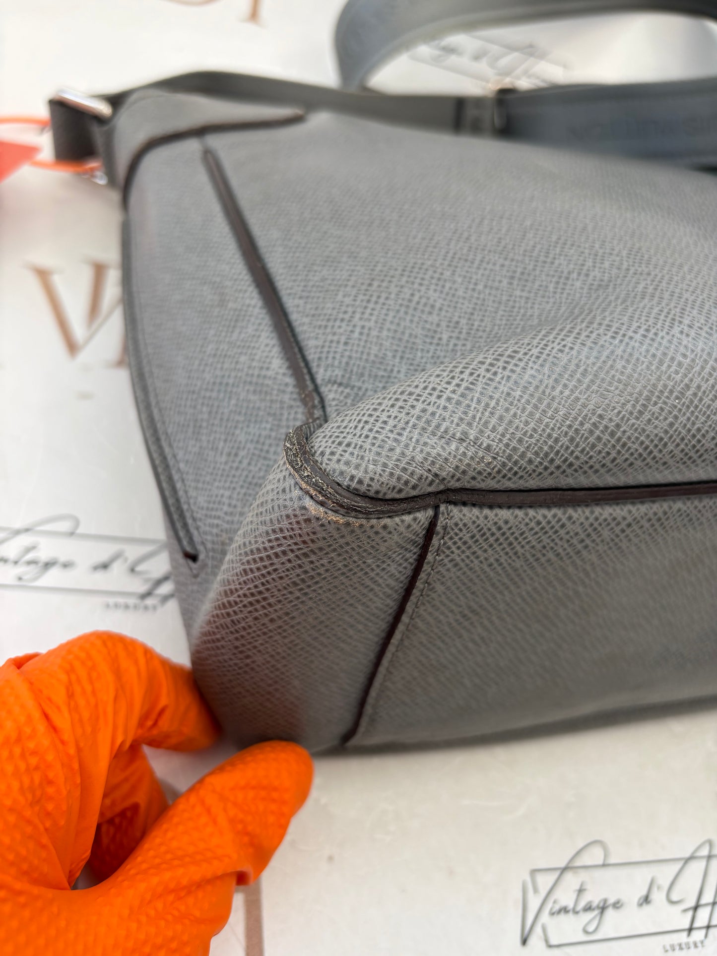 383270 - Louis Vuitton Roman