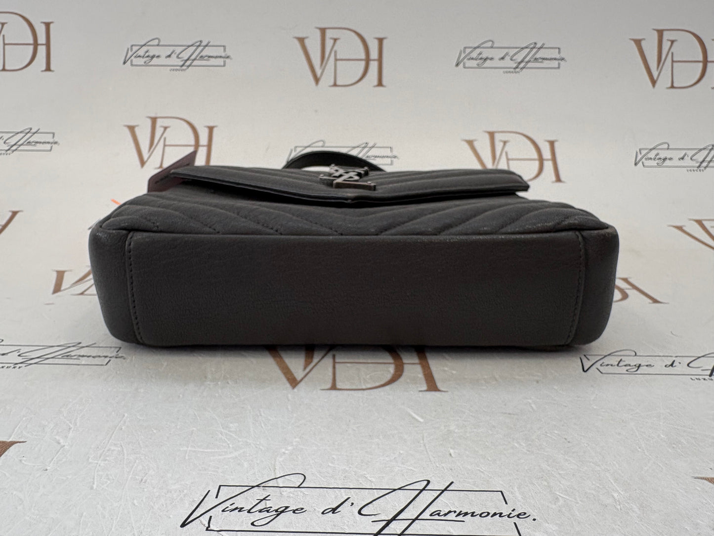 383407 - Saint Laurent College