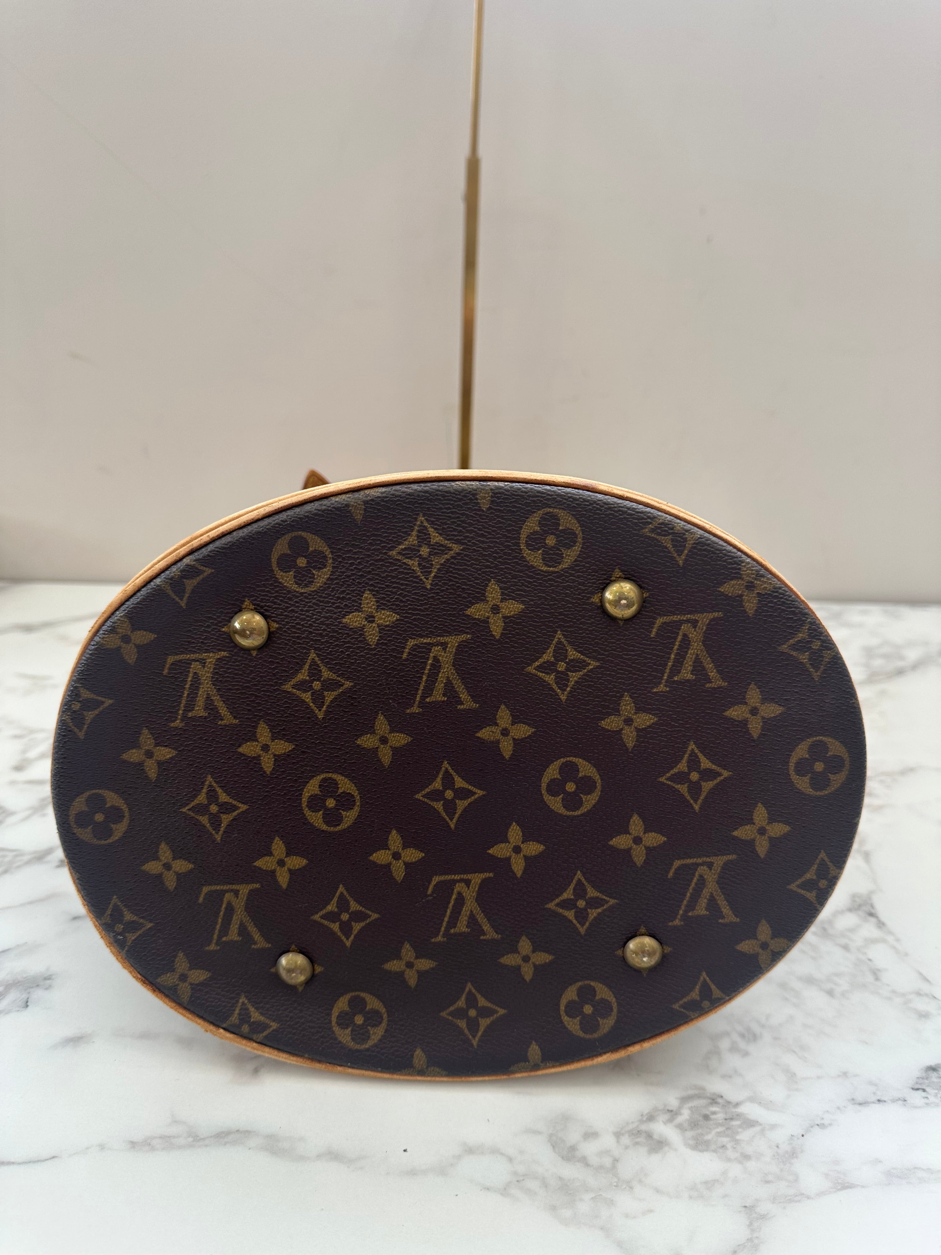 Louis Vuitton Bucket GM