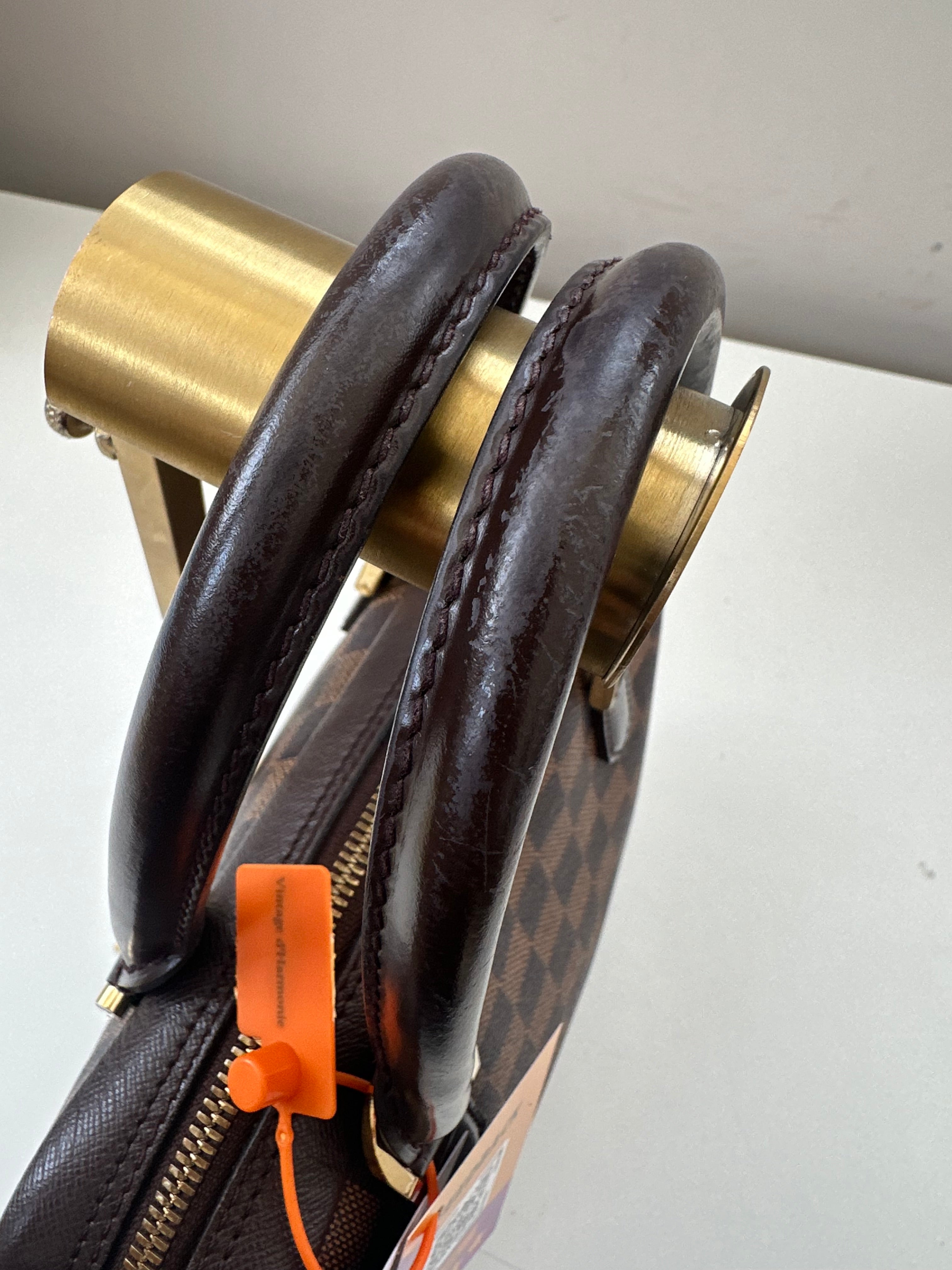 Louis Vuitton Brera Damier