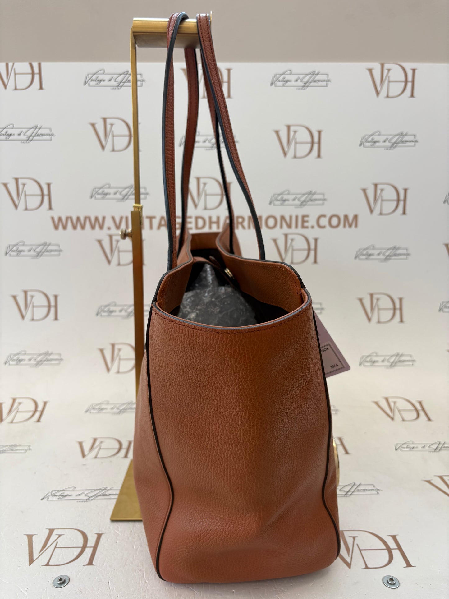 201628 - Gucci Brown