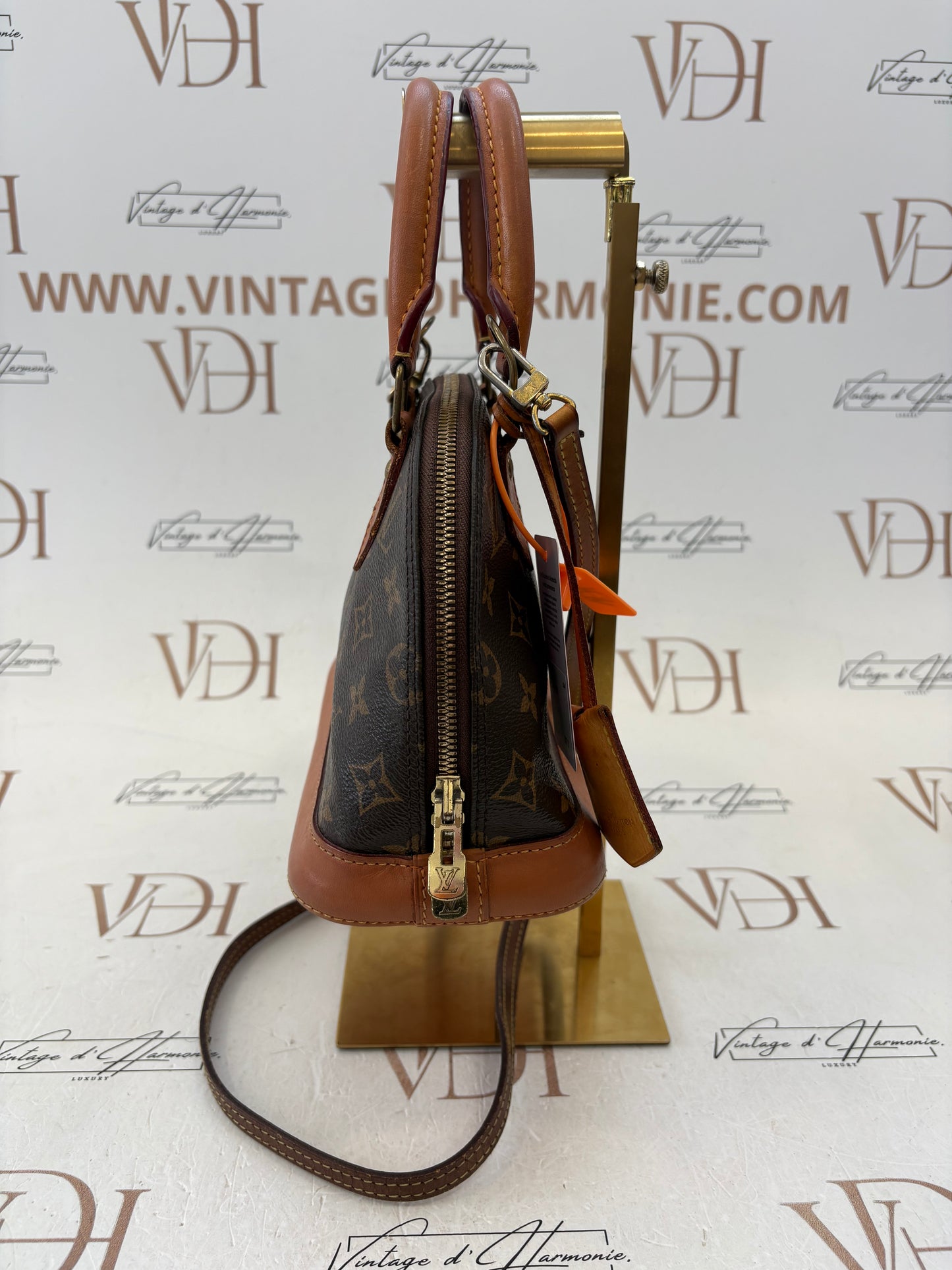 384165 - Louis Vuitton Alma BB