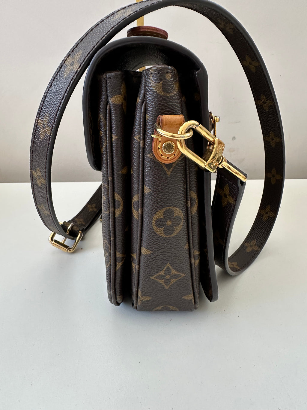 Louis Vuitton Metis