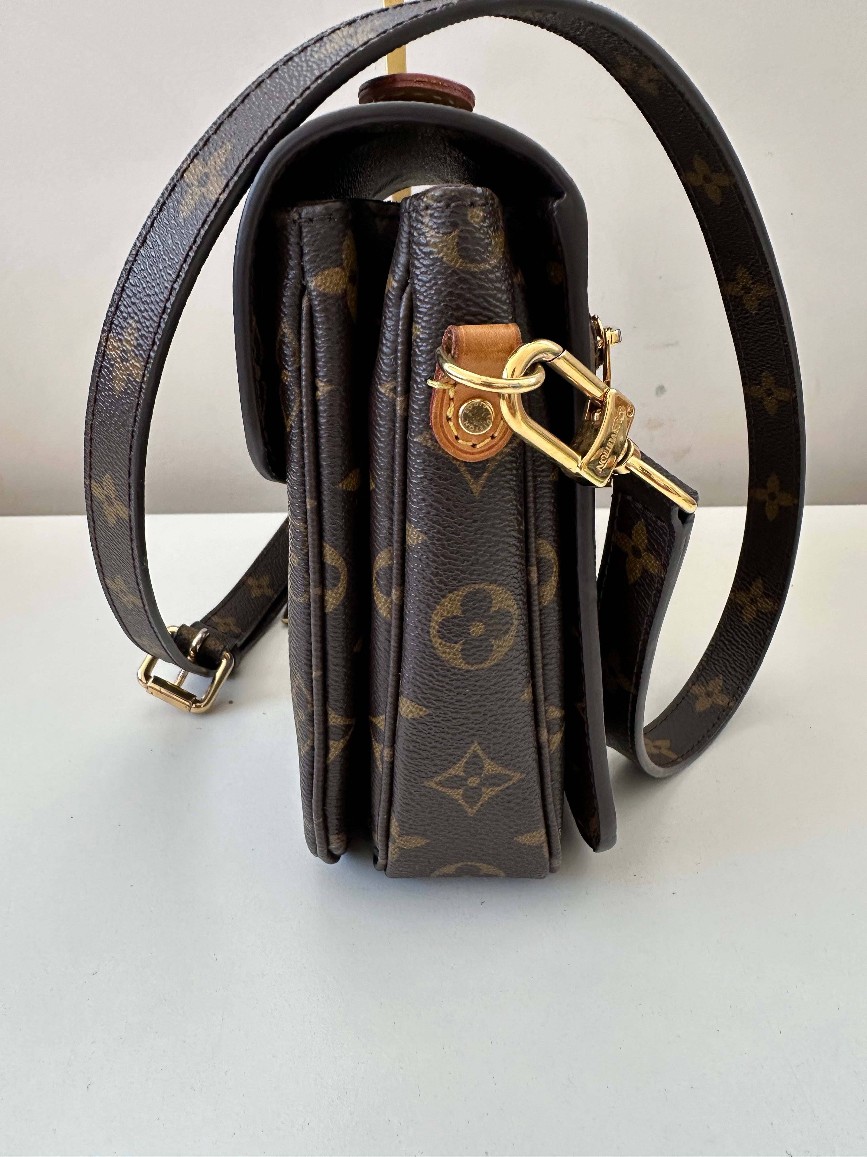 Louis Vuitton Metis