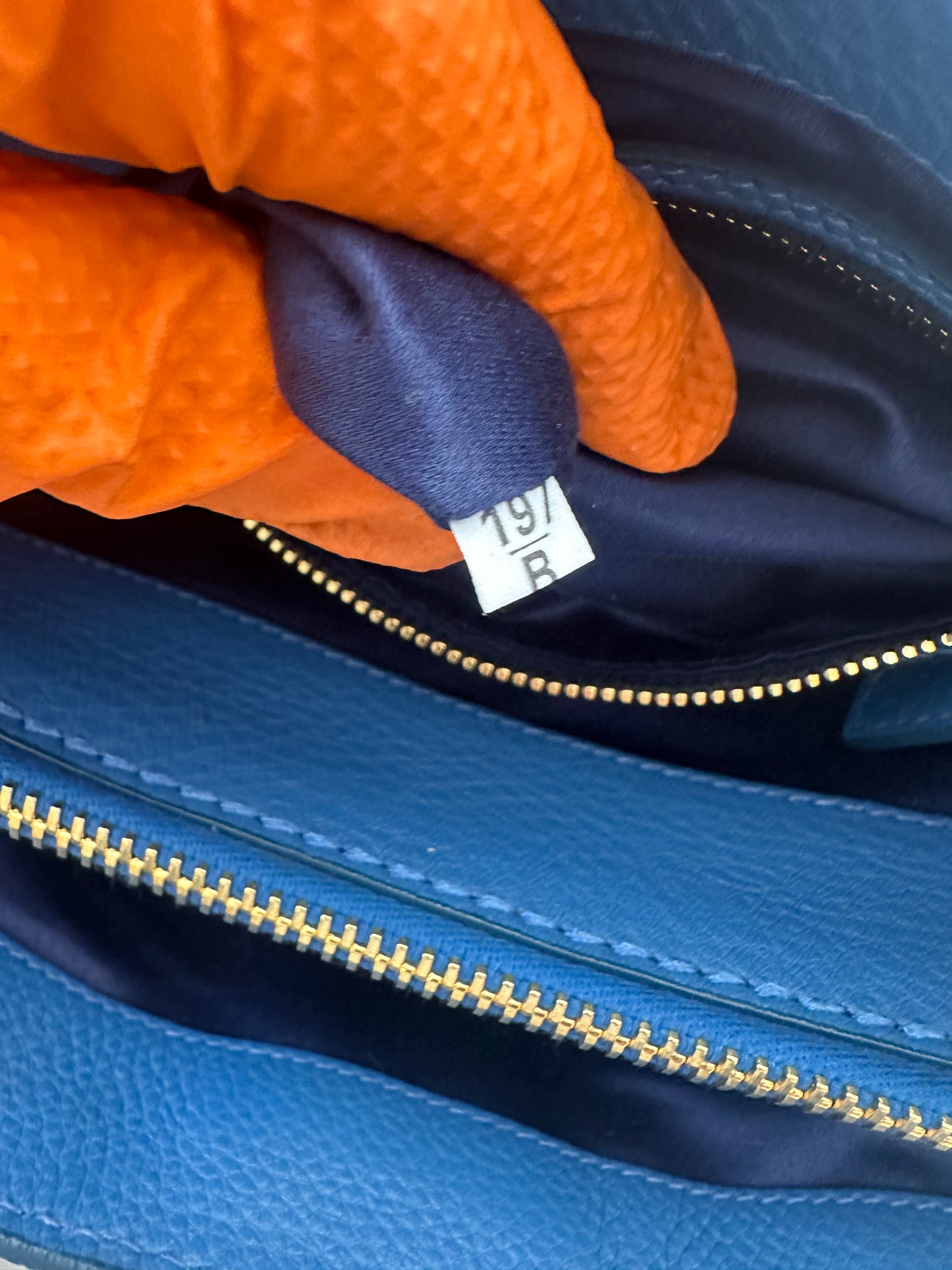 382669 - Miu Miu