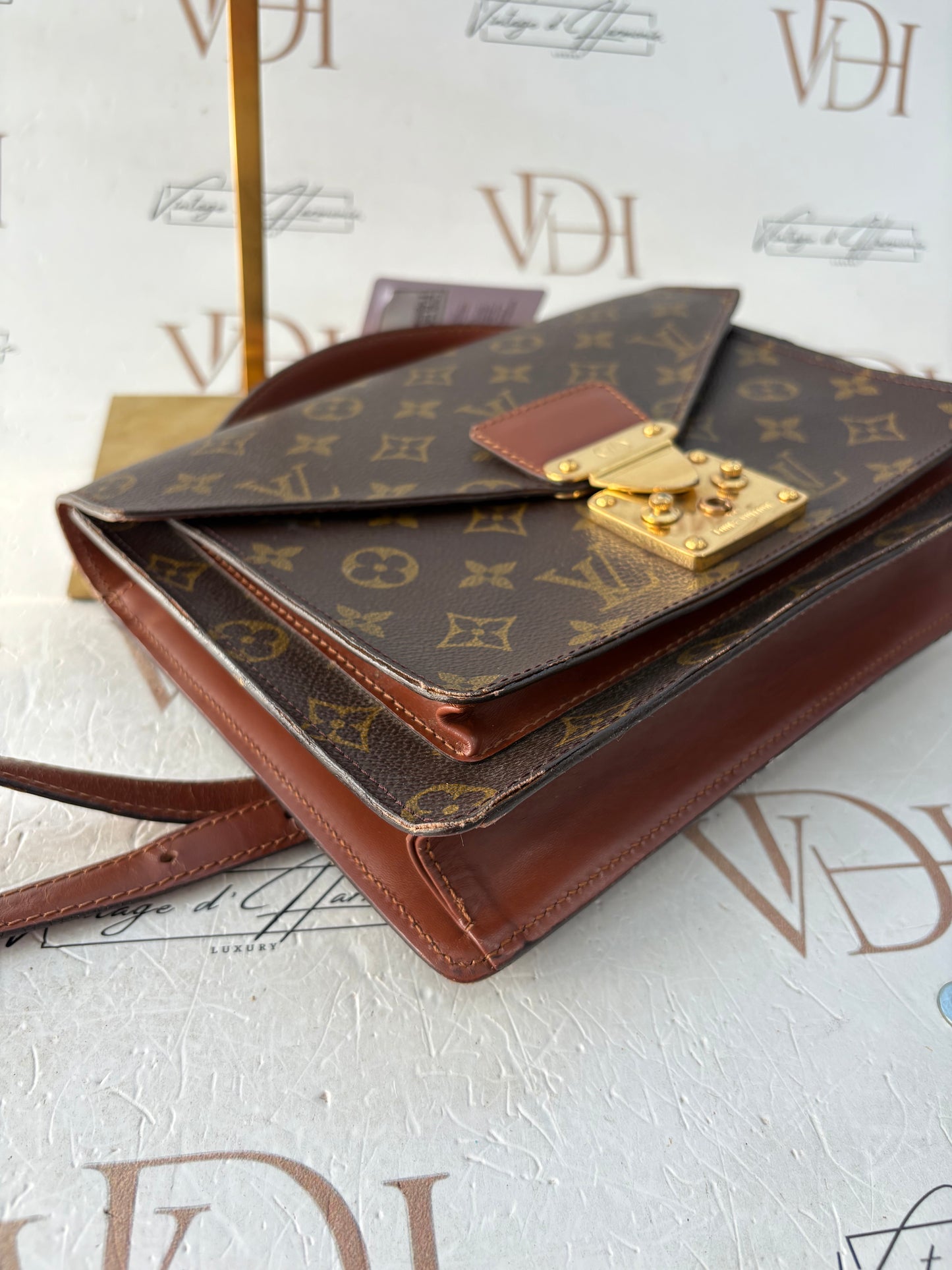 017174 - Louis Vuitton Monceau 26