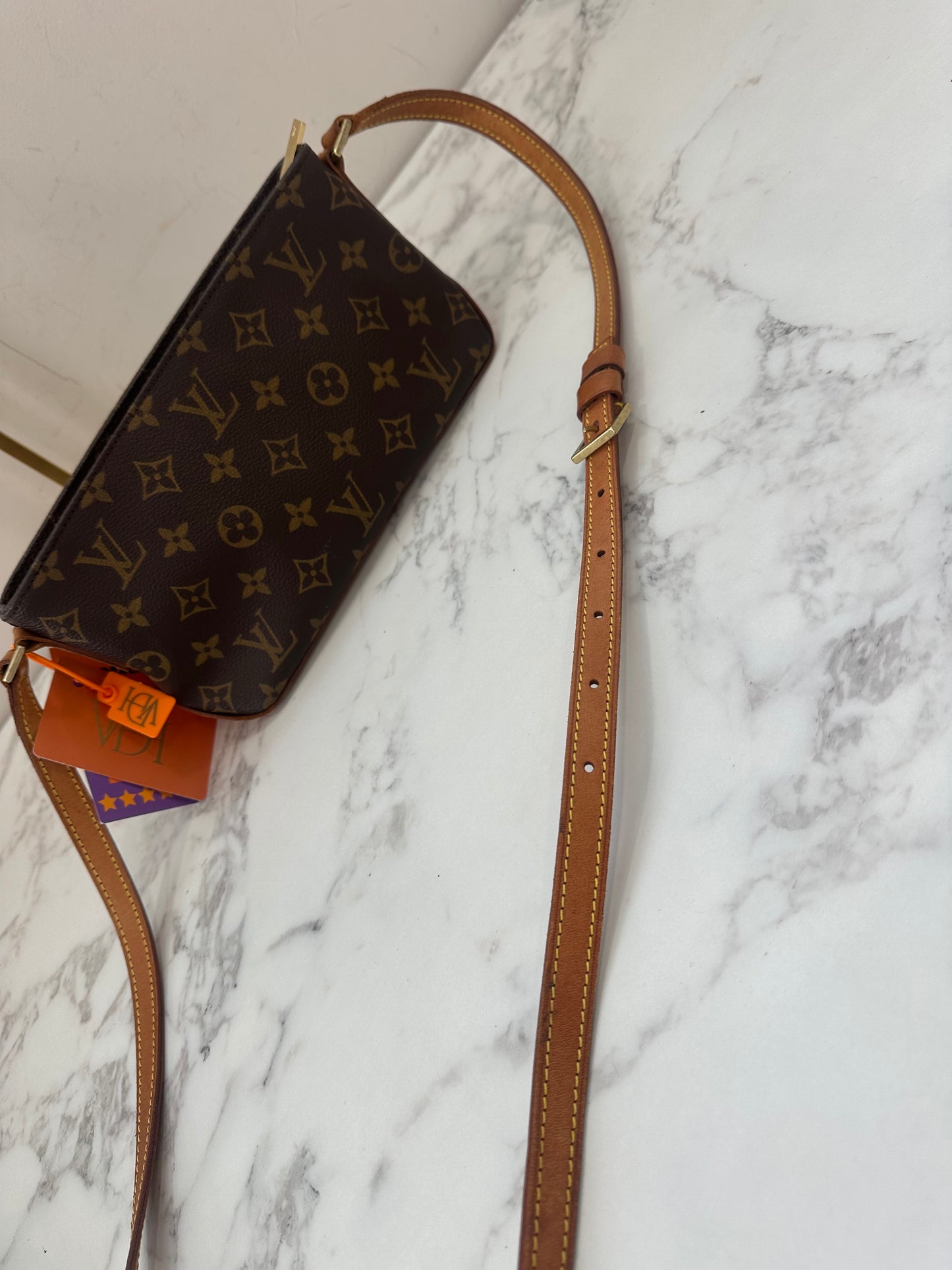 Louis Vuitton Trotteur Crossbody