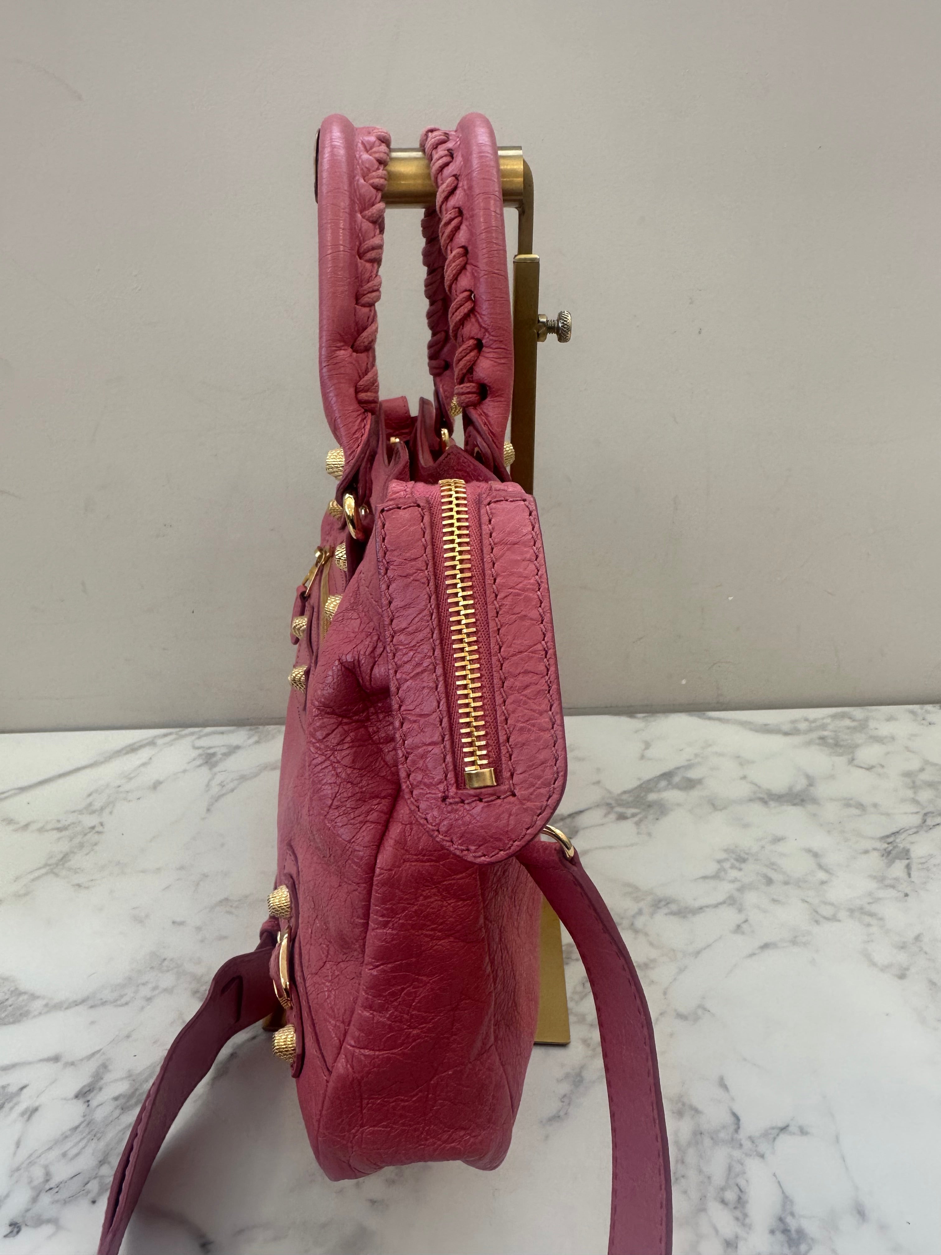 Balenciaga Giant City