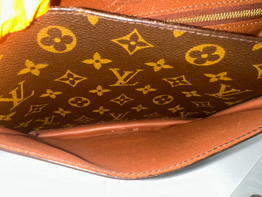 Louis Vuitton Monceau 28
