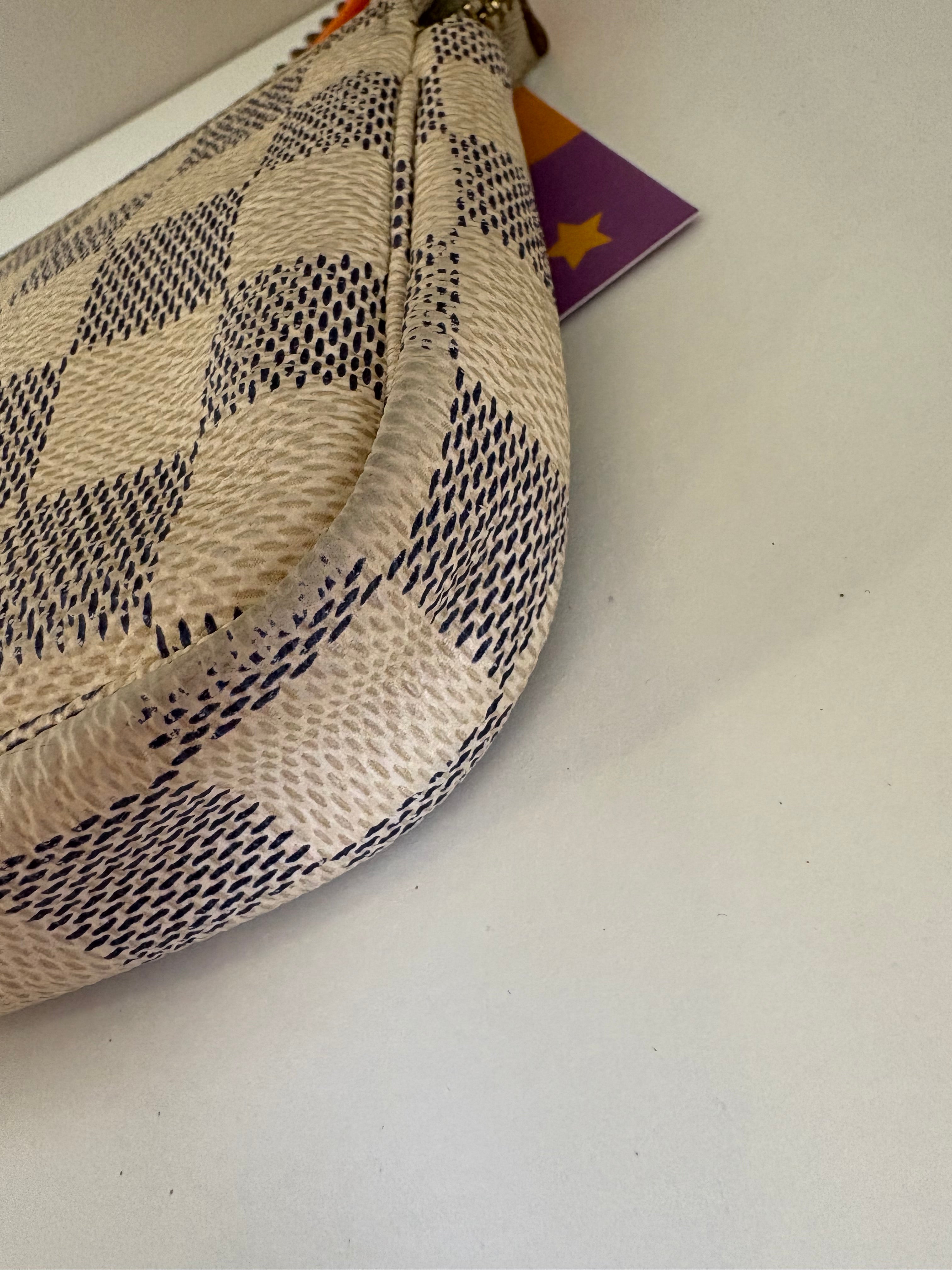 Louis Vuitton mini Pochette Damier Azur
