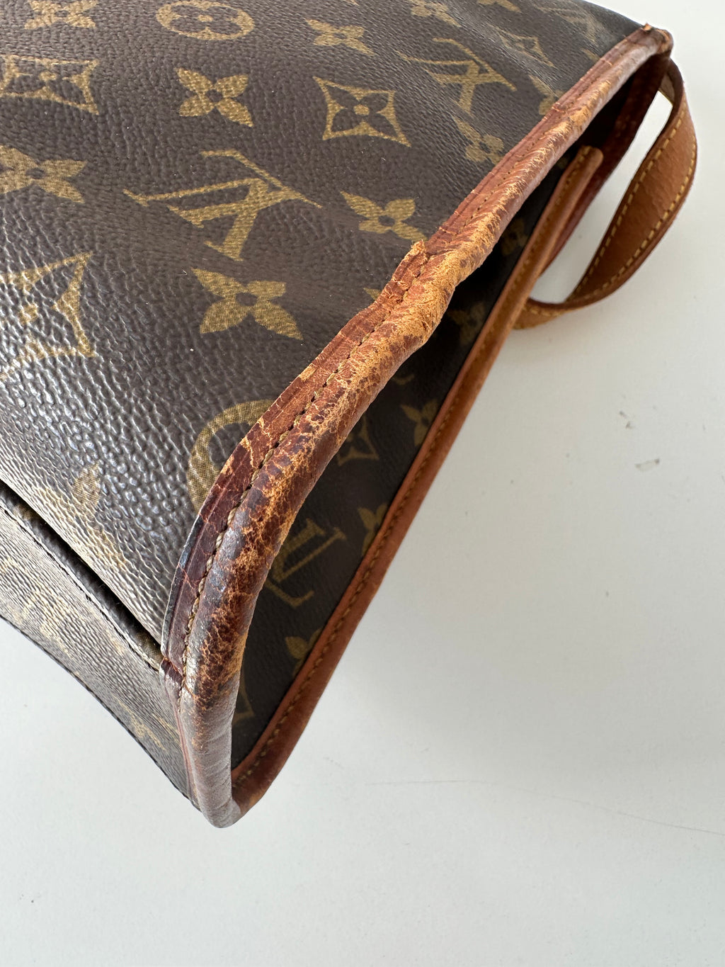 Louis Vuitton Beverly Business