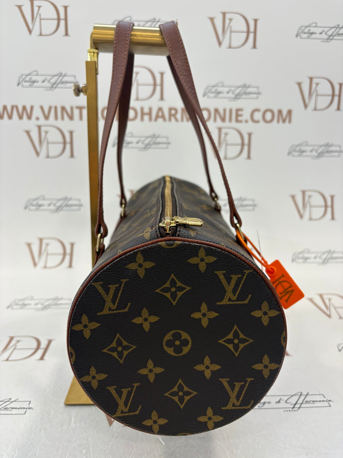 016906 - Louis Vuitton Papillon 30