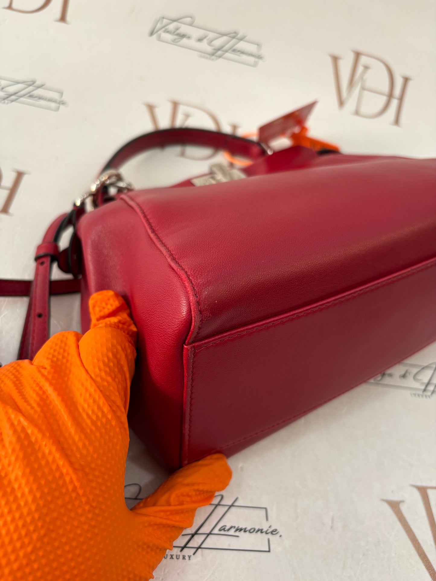 383481 - Fendi Peekabo