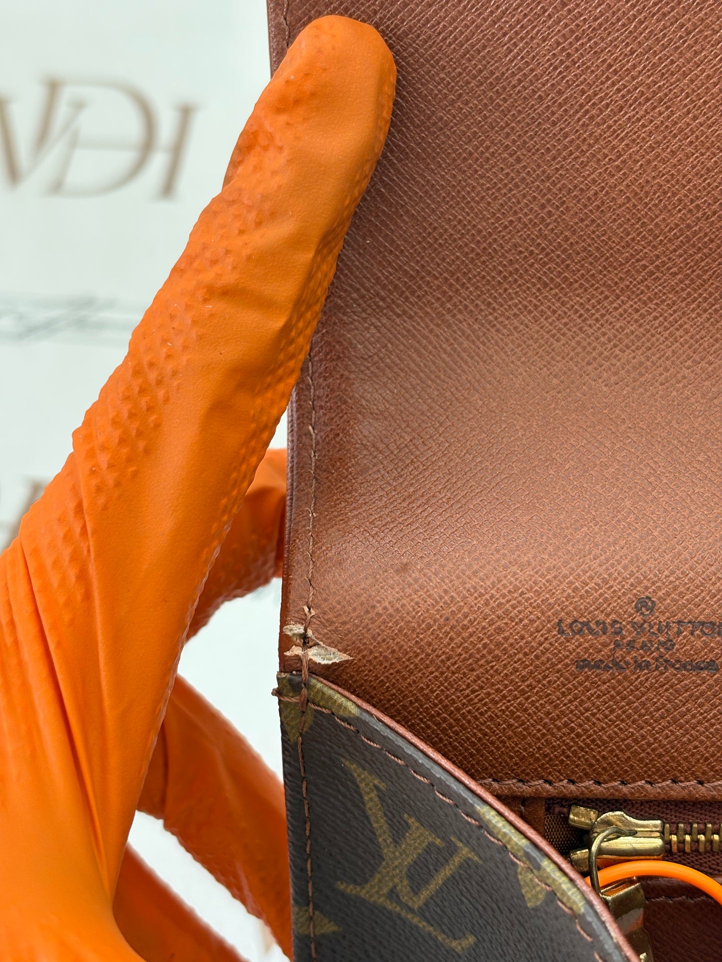 018204 - Louis Vuitton Pochette Dame GM