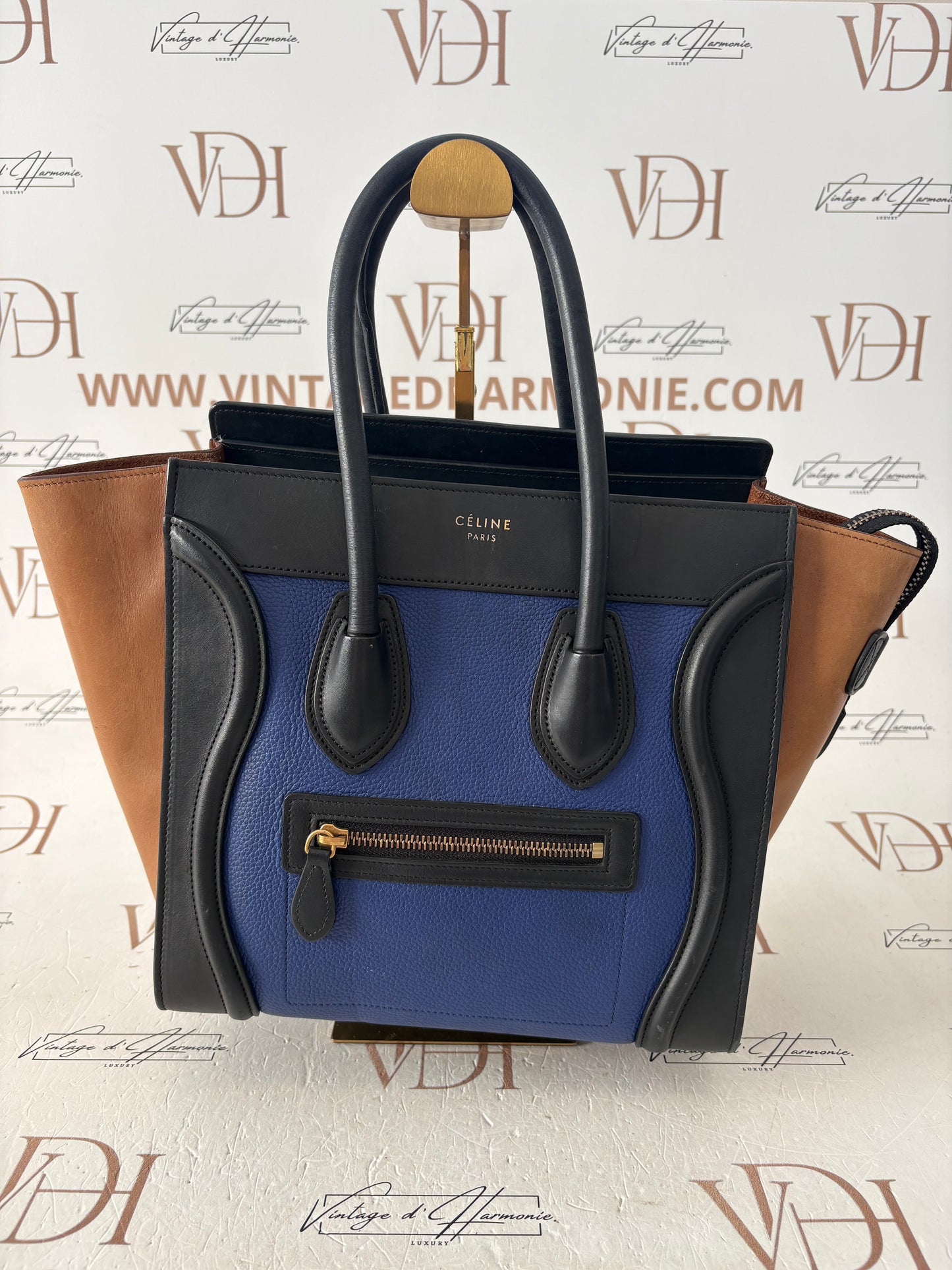 201100 - Celine Luggage