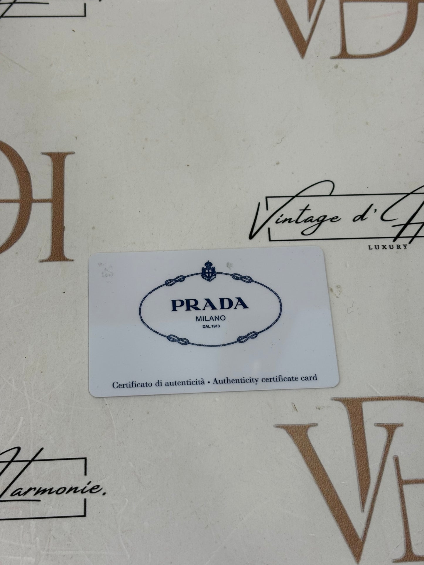 018335 - Prada Canapa
