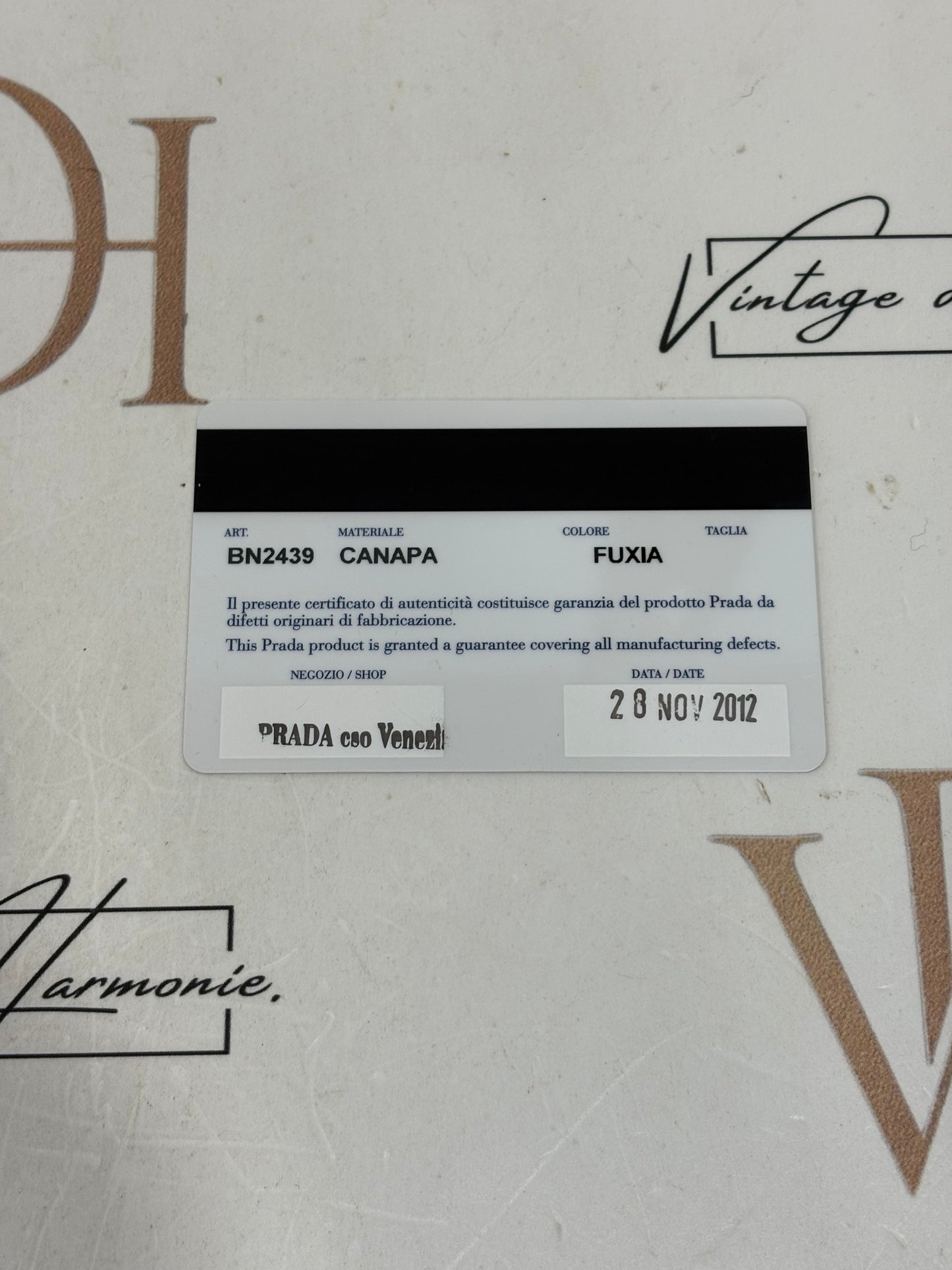 018335 - Prada Canapa