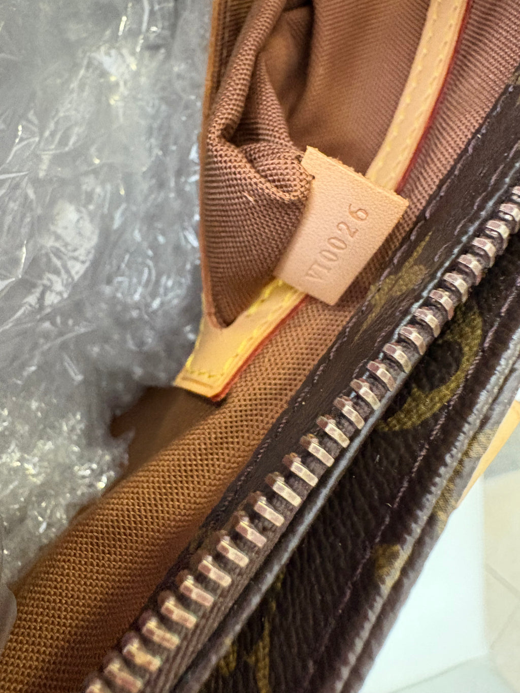 Louis Vuitton Cabas Piano