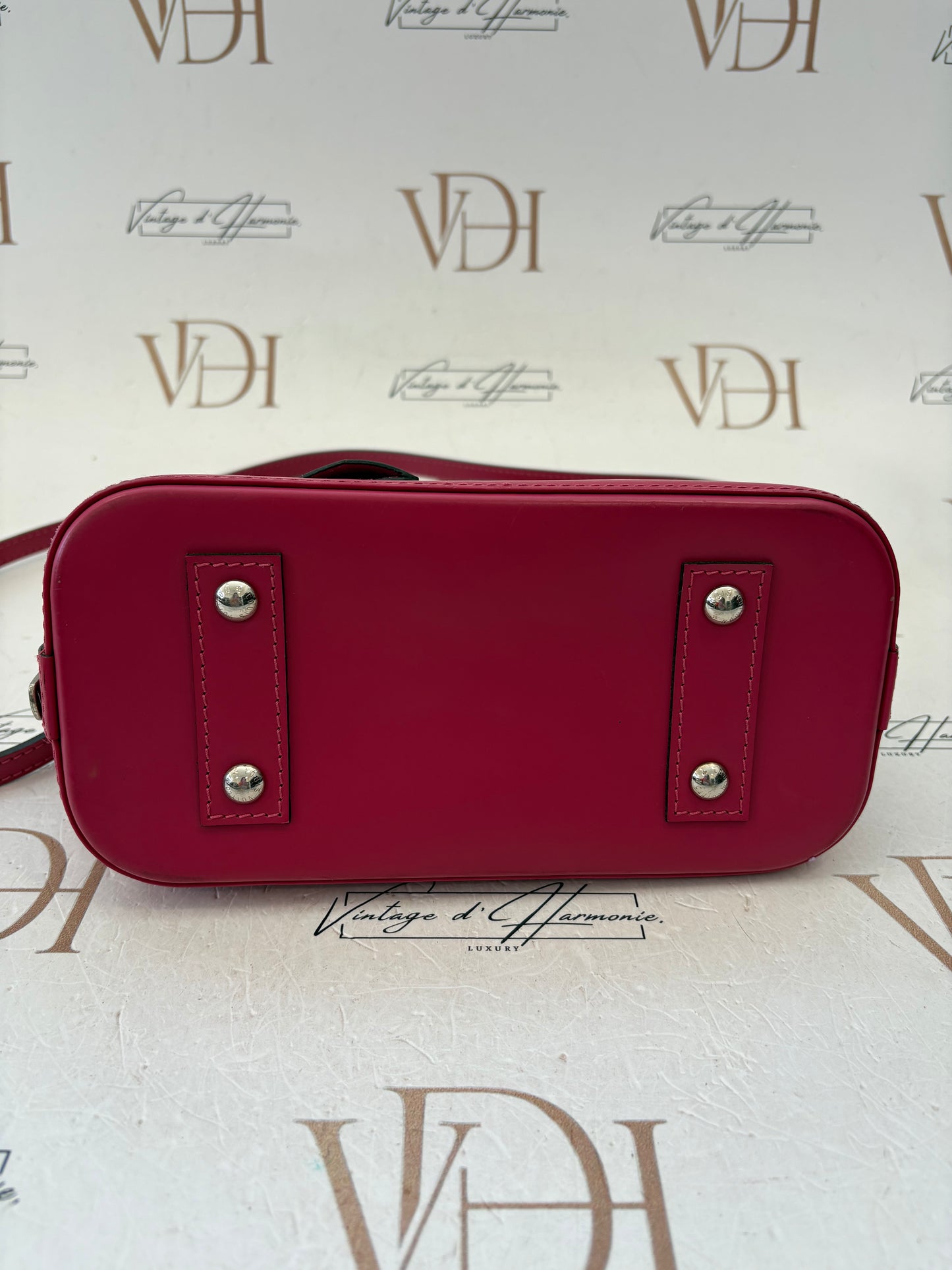 200819 - LV alma bb