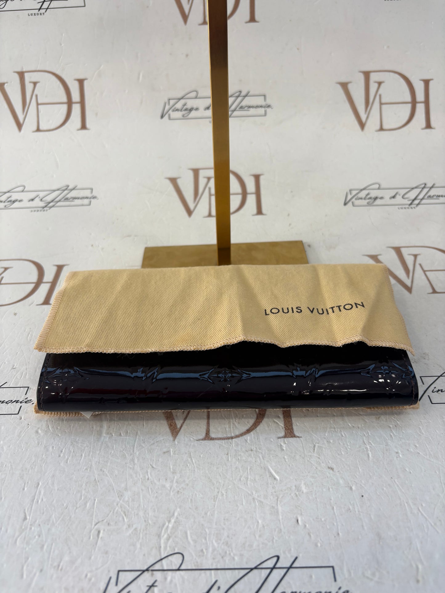 201675 - Louis Vuitton Wallet
