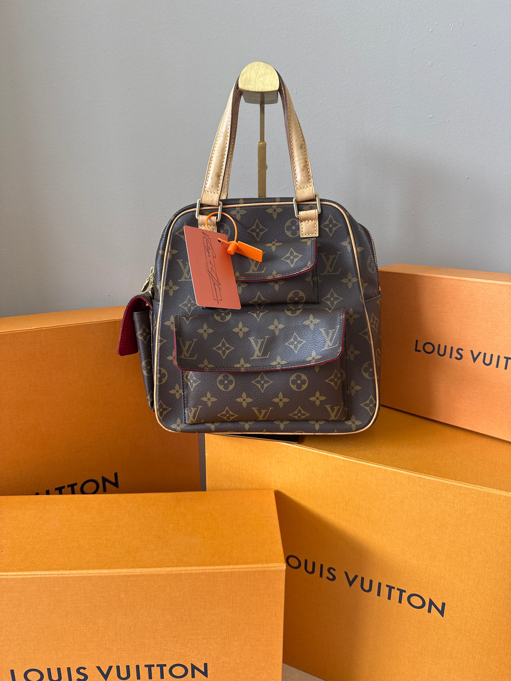 Louis Vuitton Excentri Cite