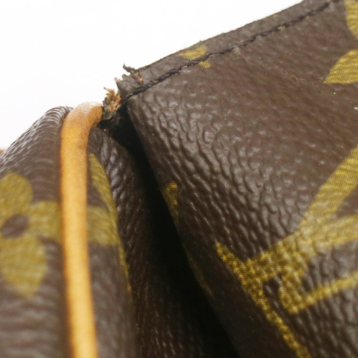Louis Vuitton Saint German 24