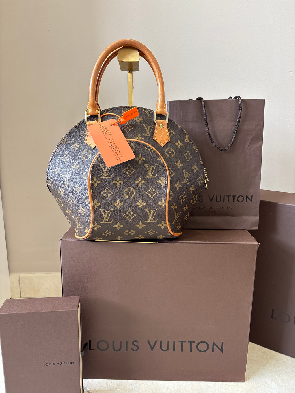Louis Vuitton Ellipse PM