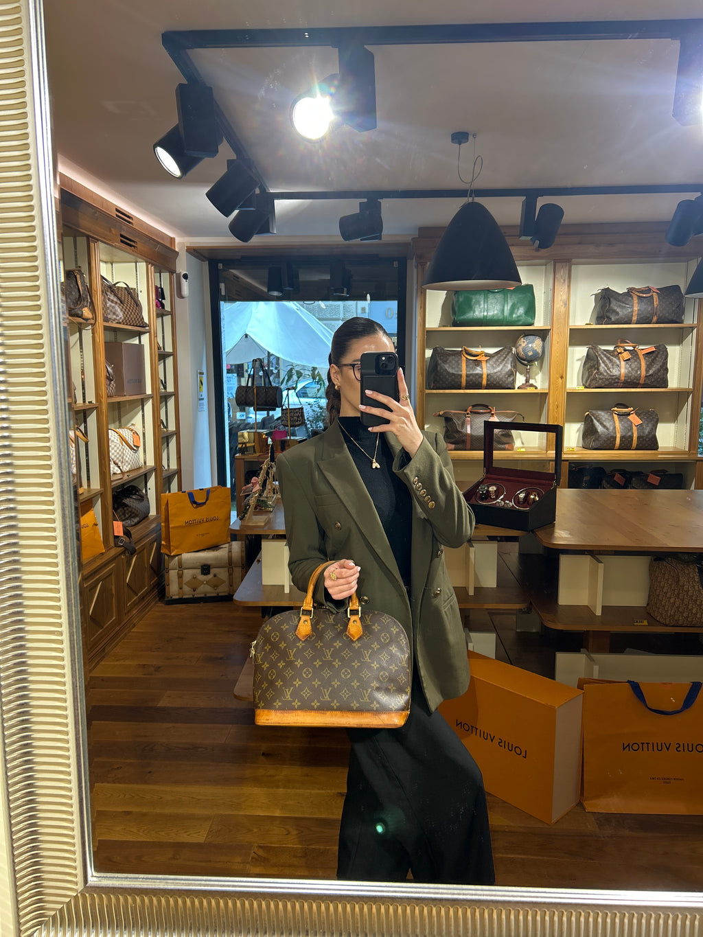 Borsa Alma Louis Vuitton