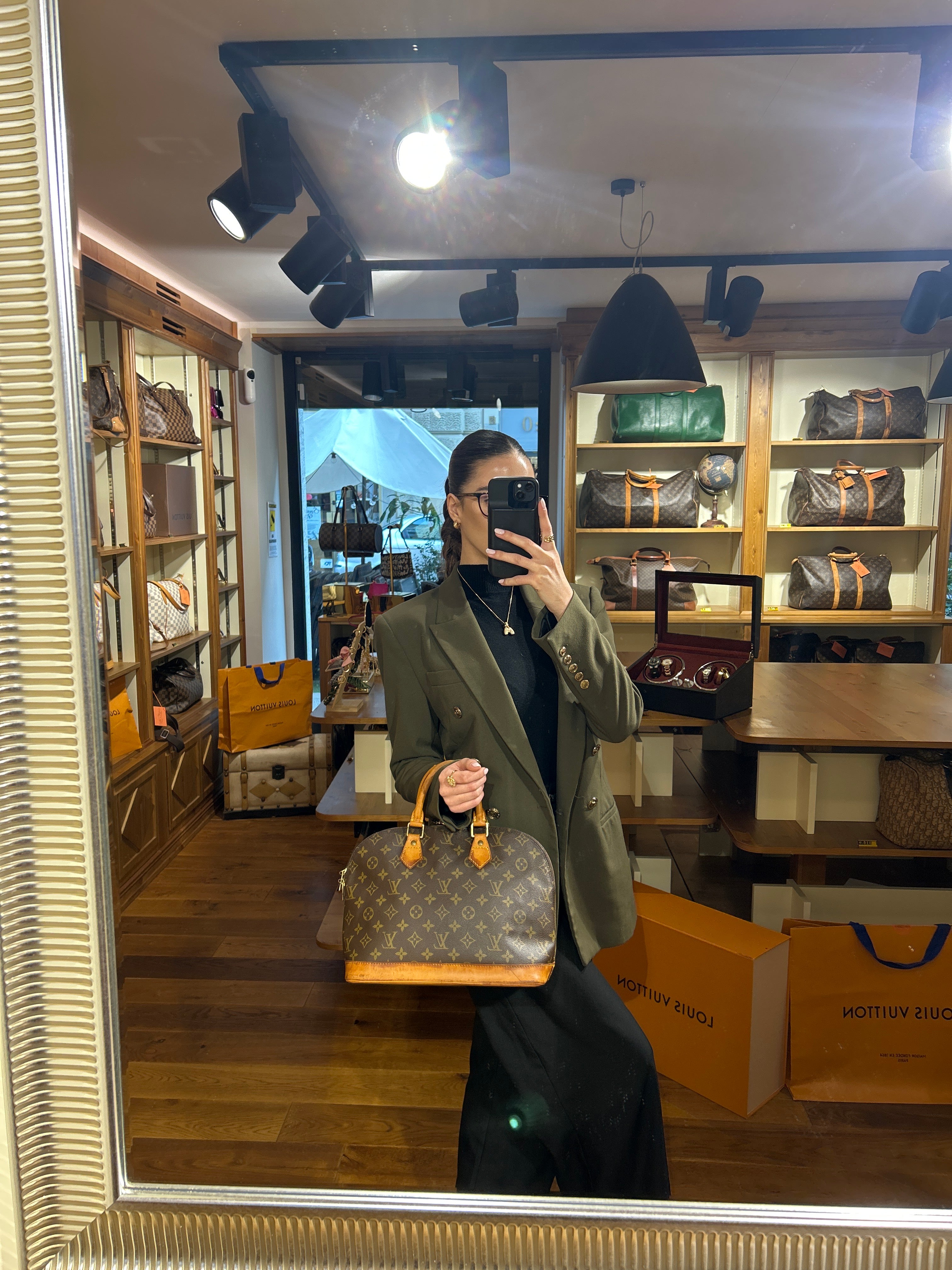 Borsa Alma Louis Vuitton