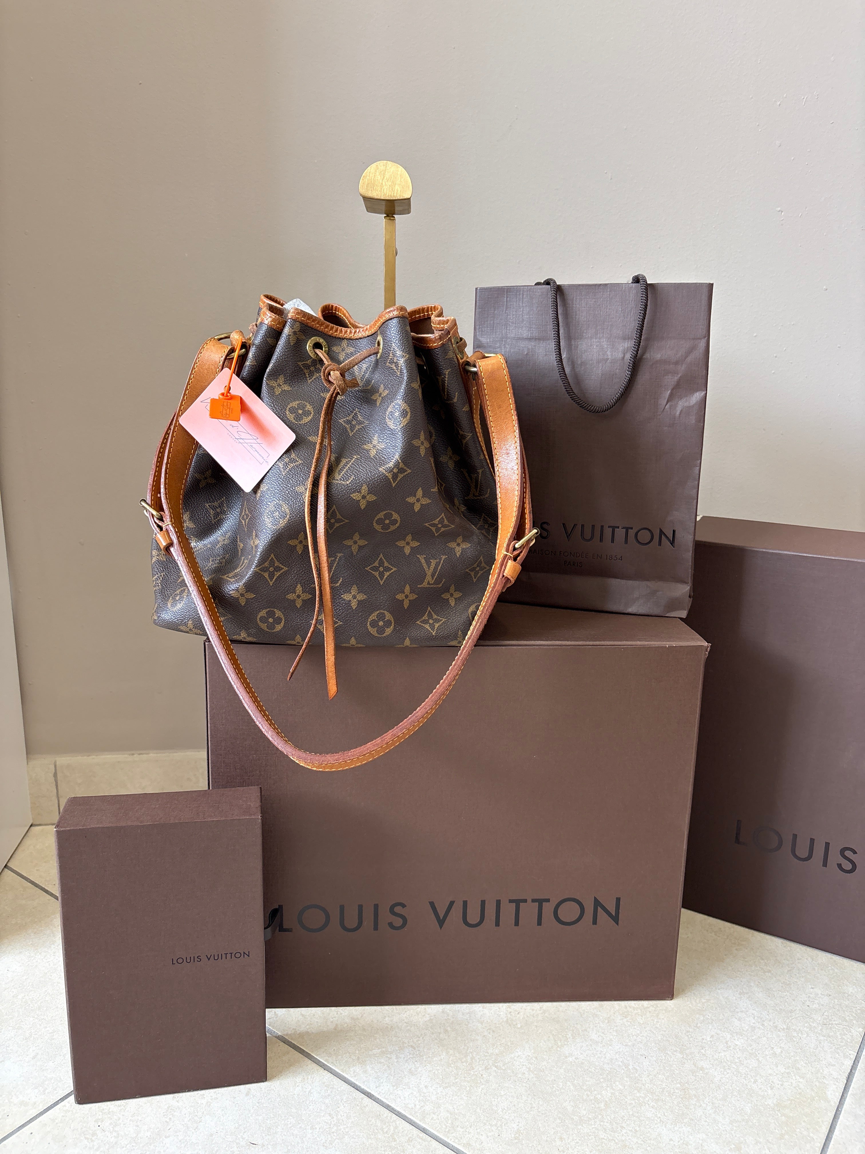 Louis Vuitton Petite Noè