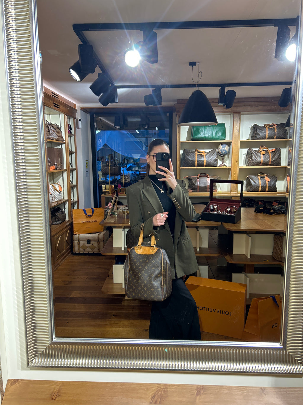 Louis Vuitton Excursion