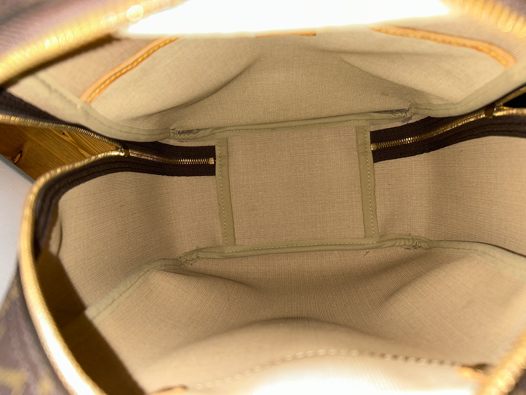 Louis Vuitton Excursion