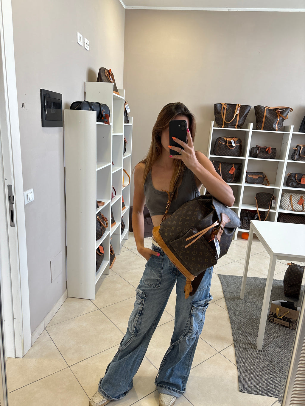 Louis Vuitton Montsouirs GM