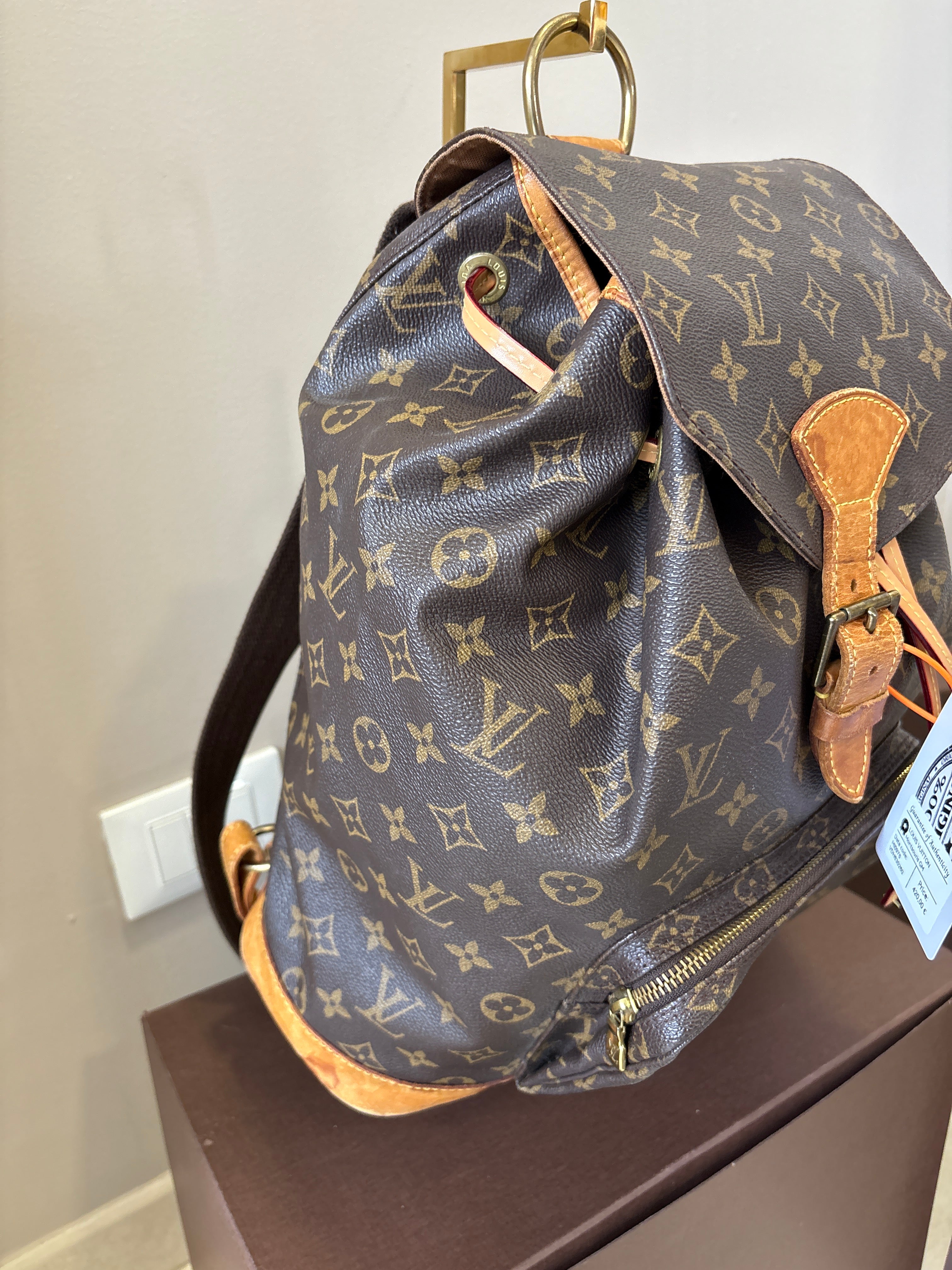 Louis Vuitton Montsouirs GM