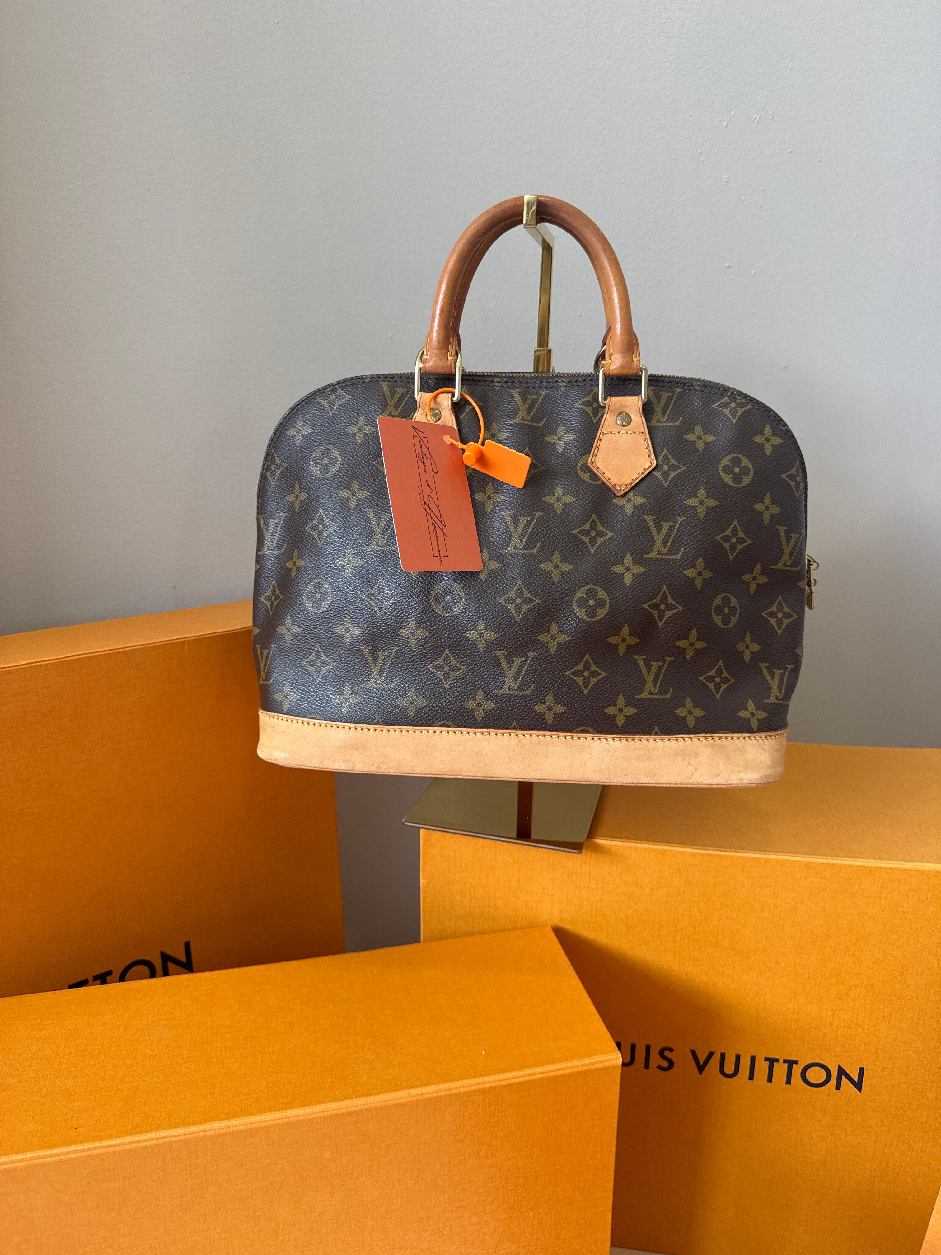 Louis Vuitton Alma