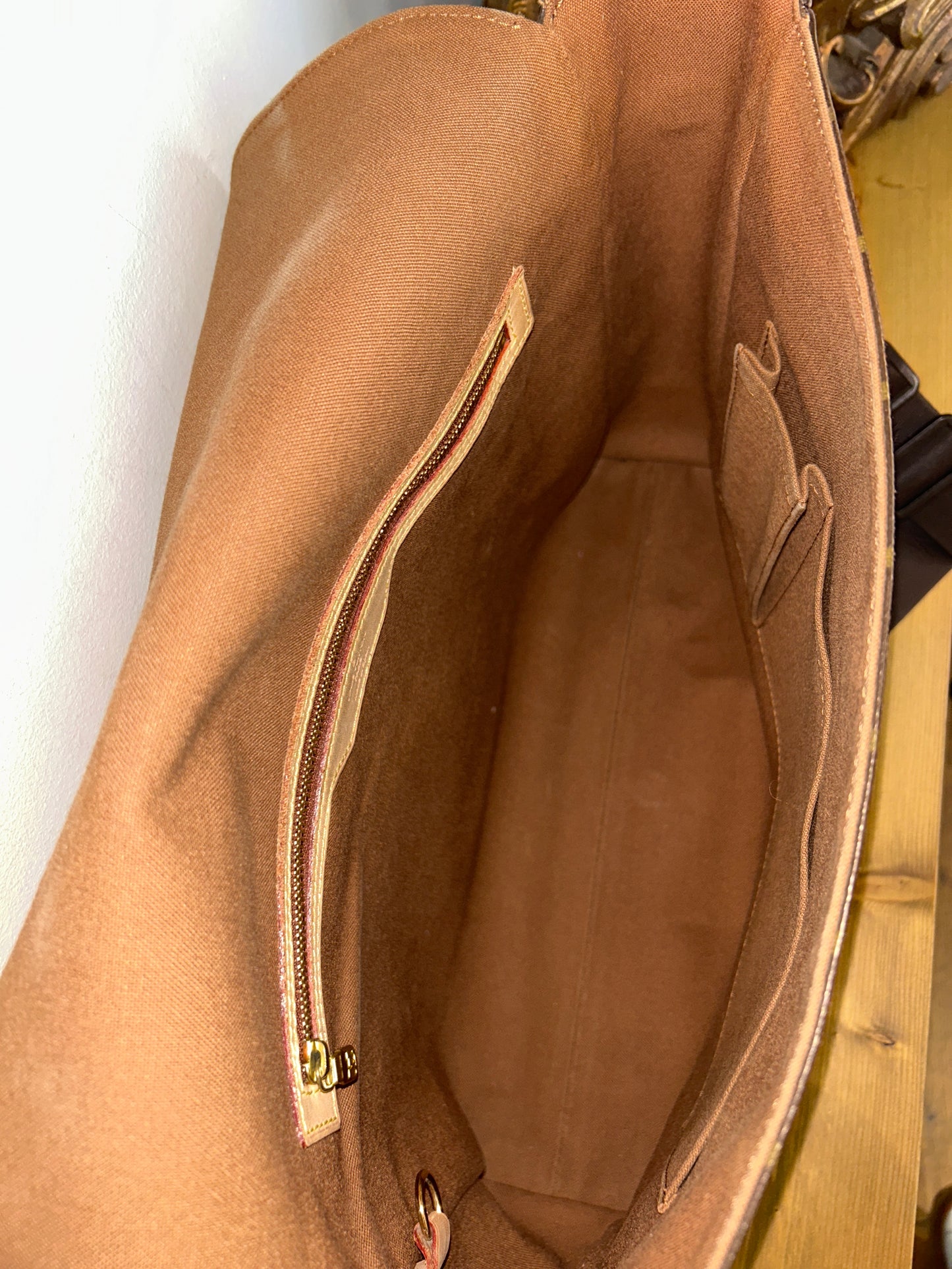 Louis Vuitton Valmy
