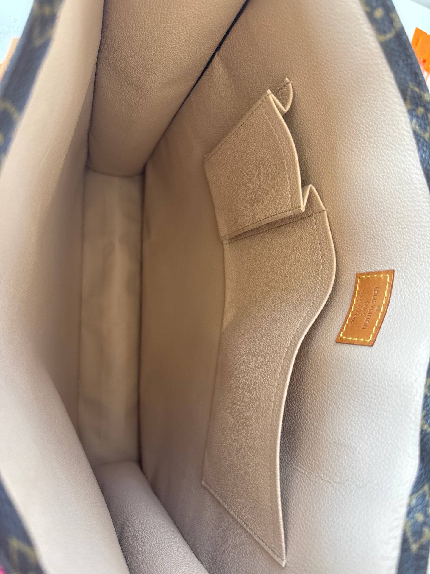 Louis Vuitton Sac Plat