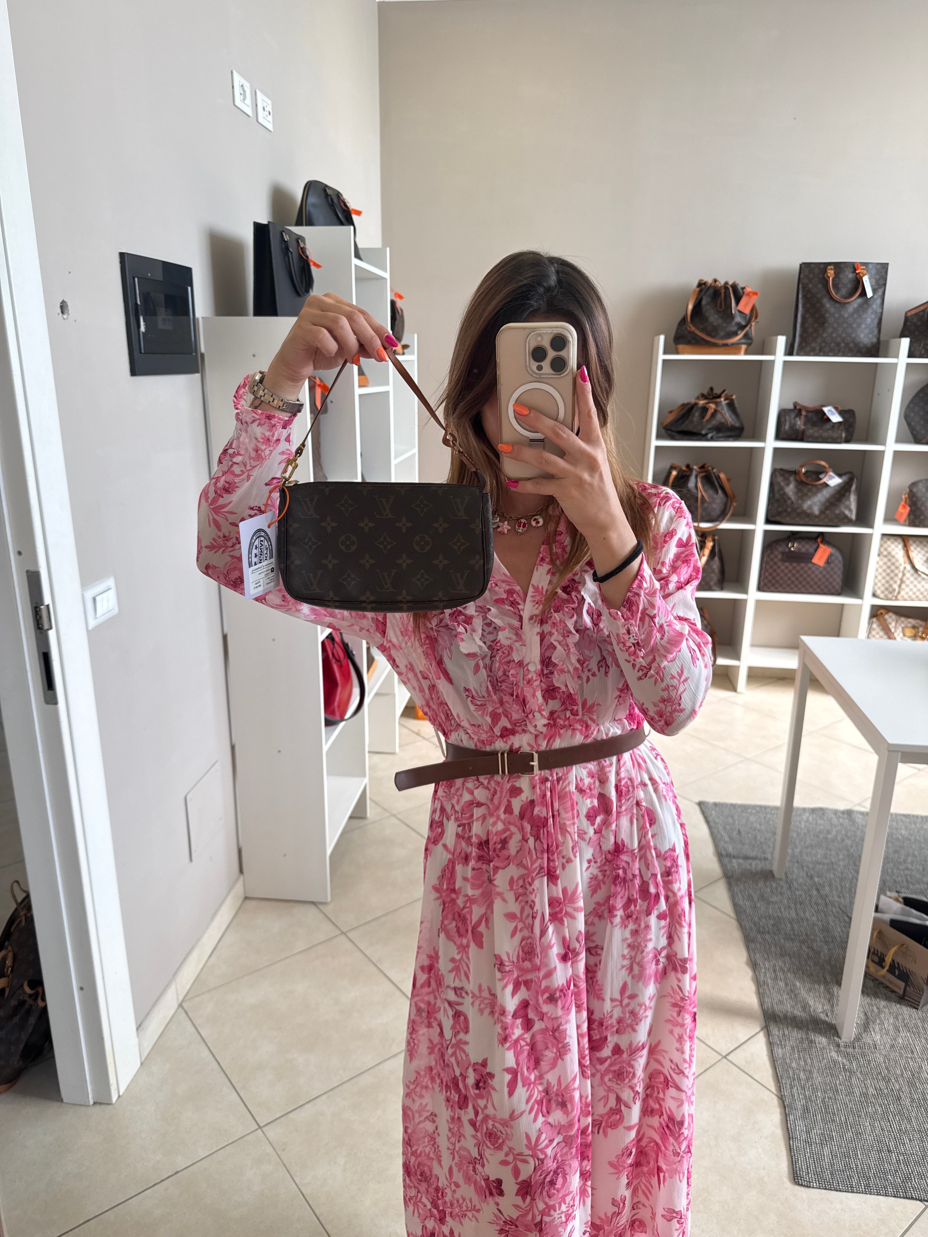 Louis Vuitton Pochette Monogram