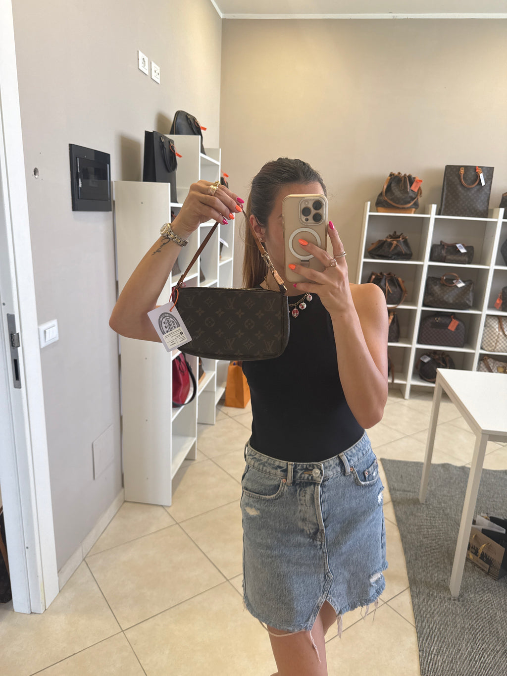 Louis Vuitton Pochette