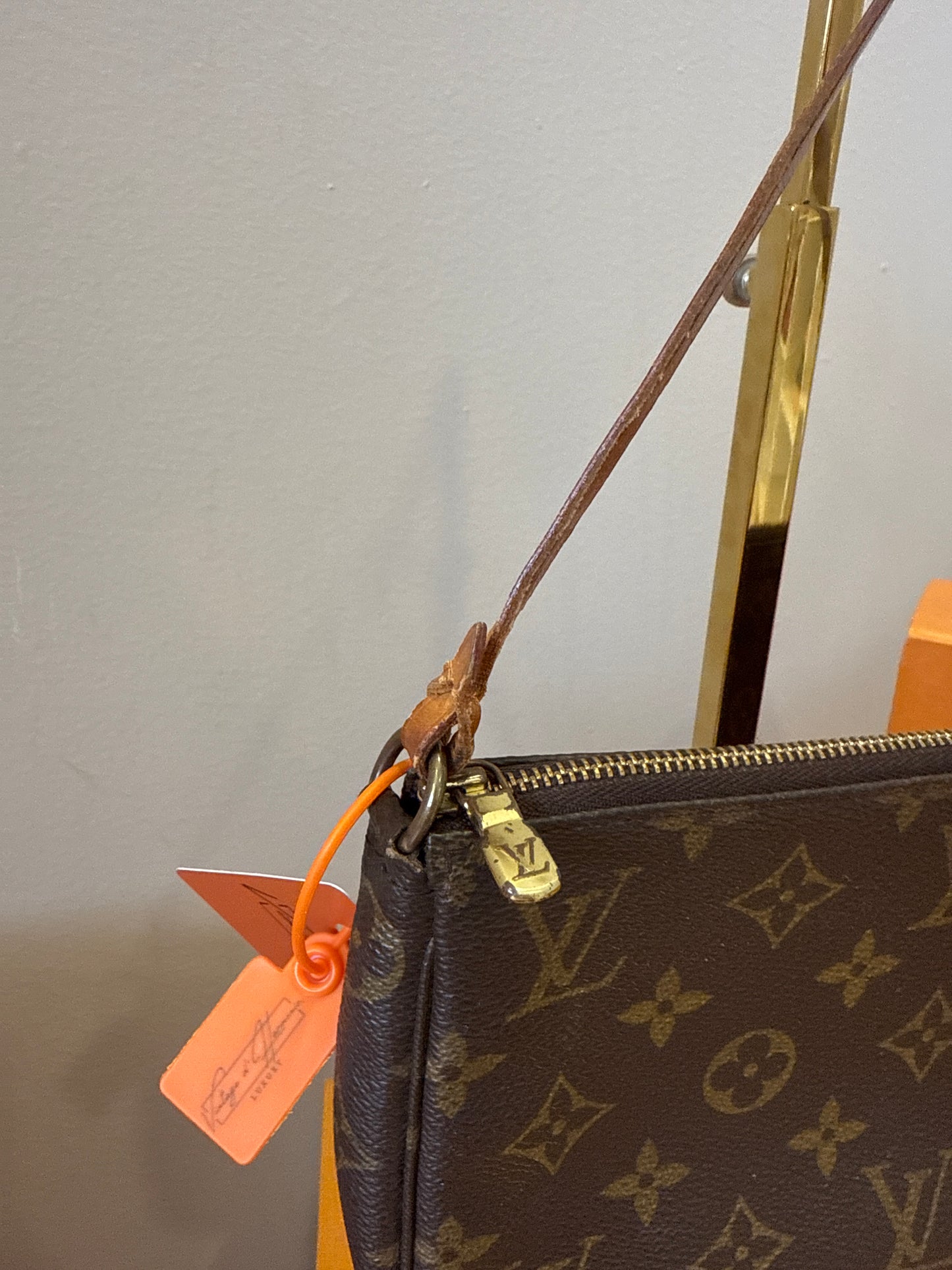 Louis Vuitton Pochette