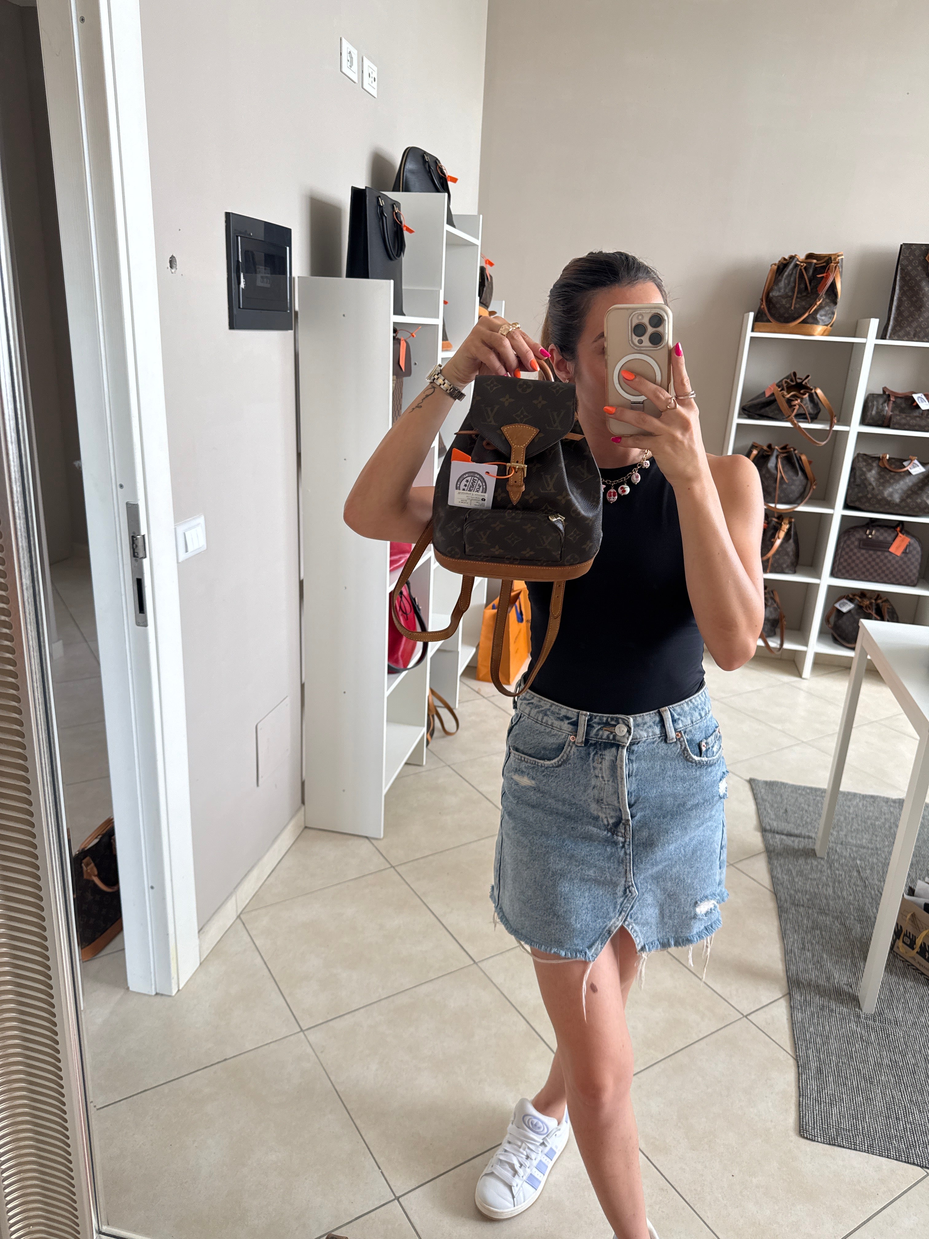 Louis Vuitton Mini Montsouris