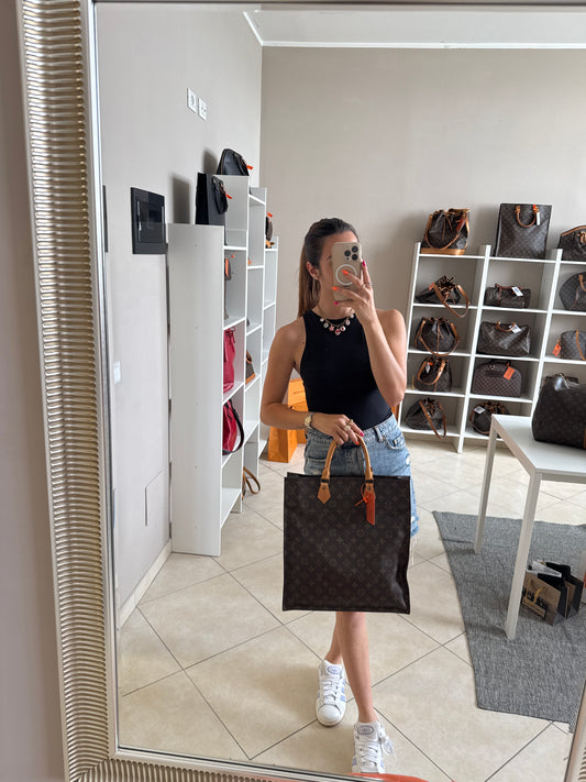 Louis Vuitton Sac Plat