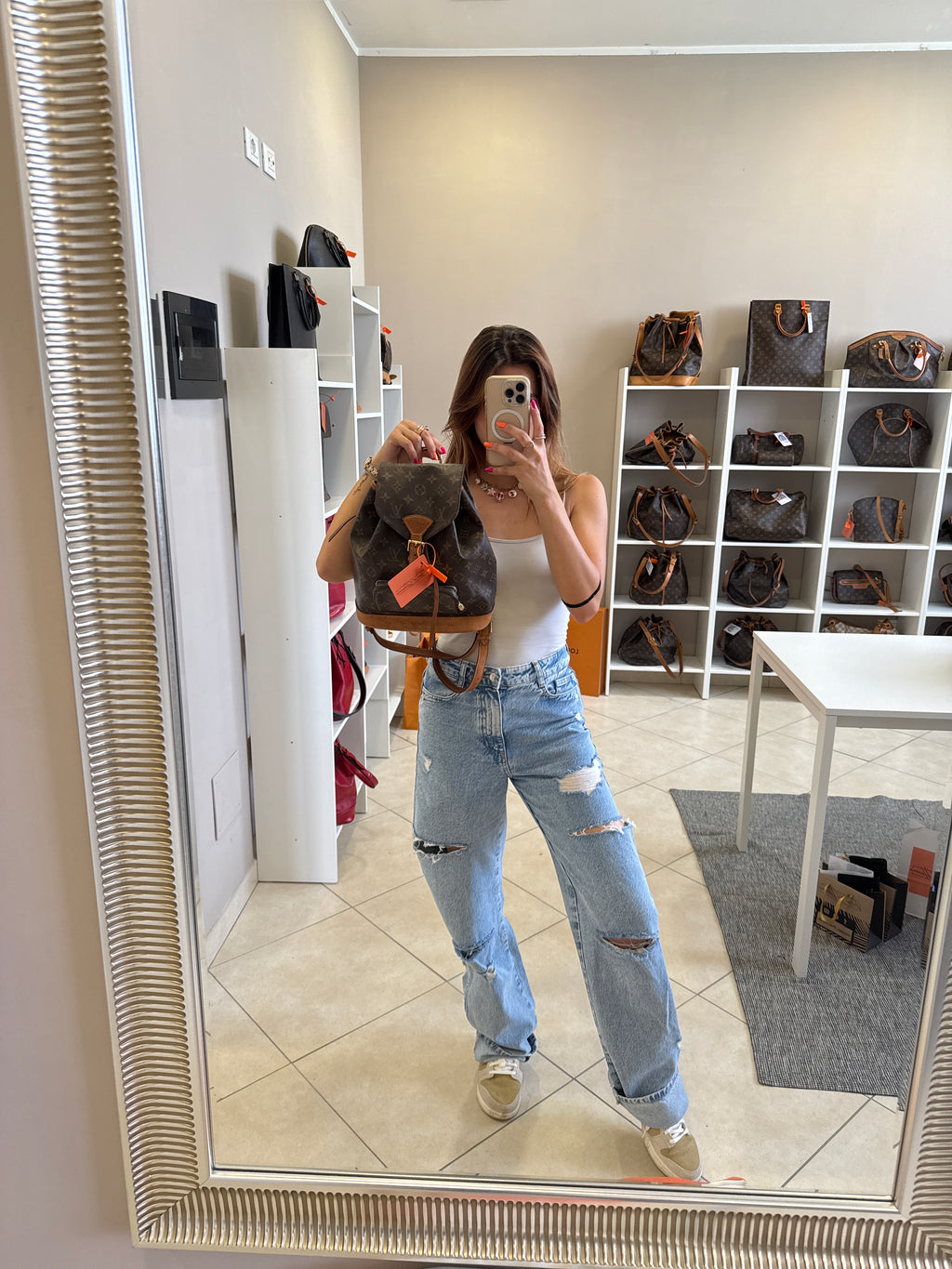 Louis Vuitton Montsouris MM